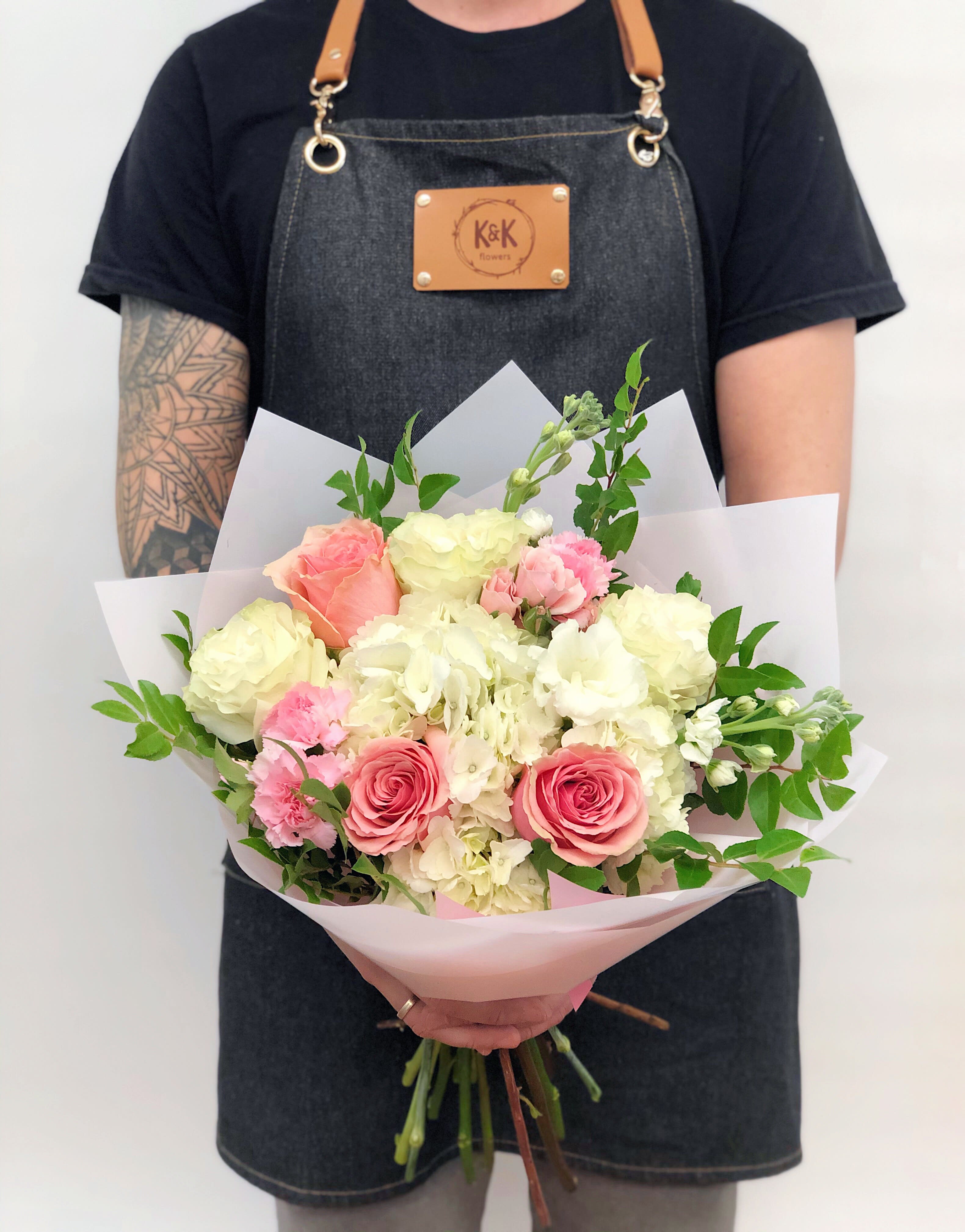 33 Bouquet Small Pink White In Hallandale Beach Fl K K Flowers