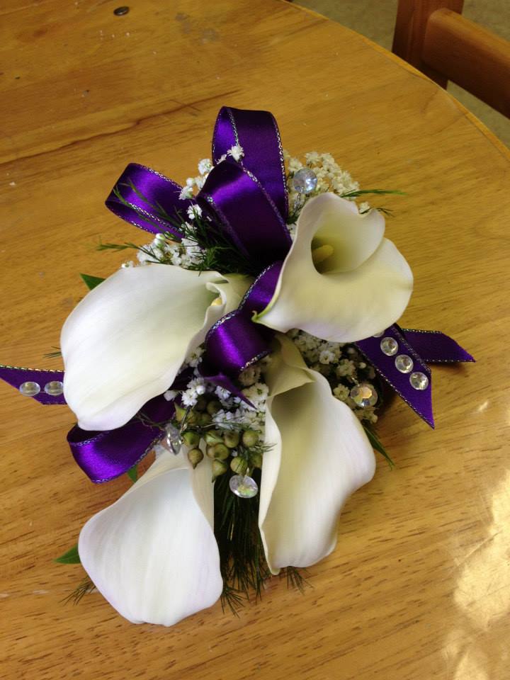 Purple calla lily corsage Clearance