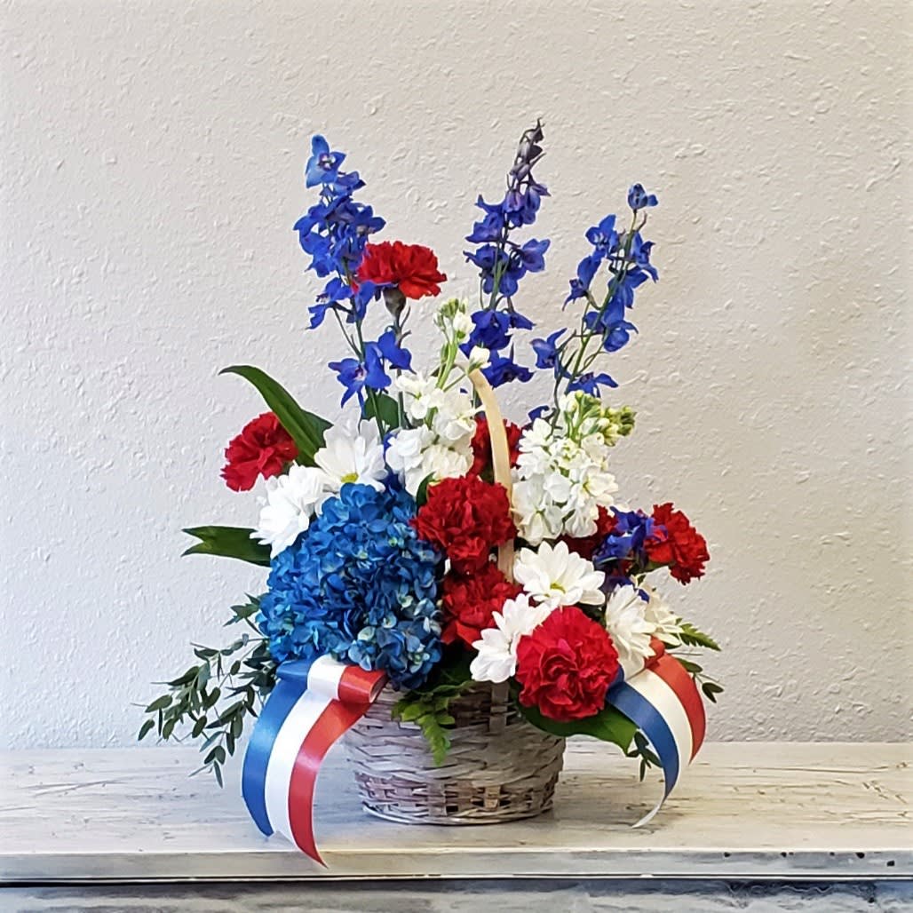 Veteran S Salute In Cambridge Mn Cambridge Floral