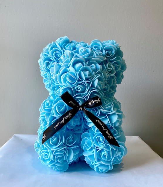 Forever bear roses hotsell
