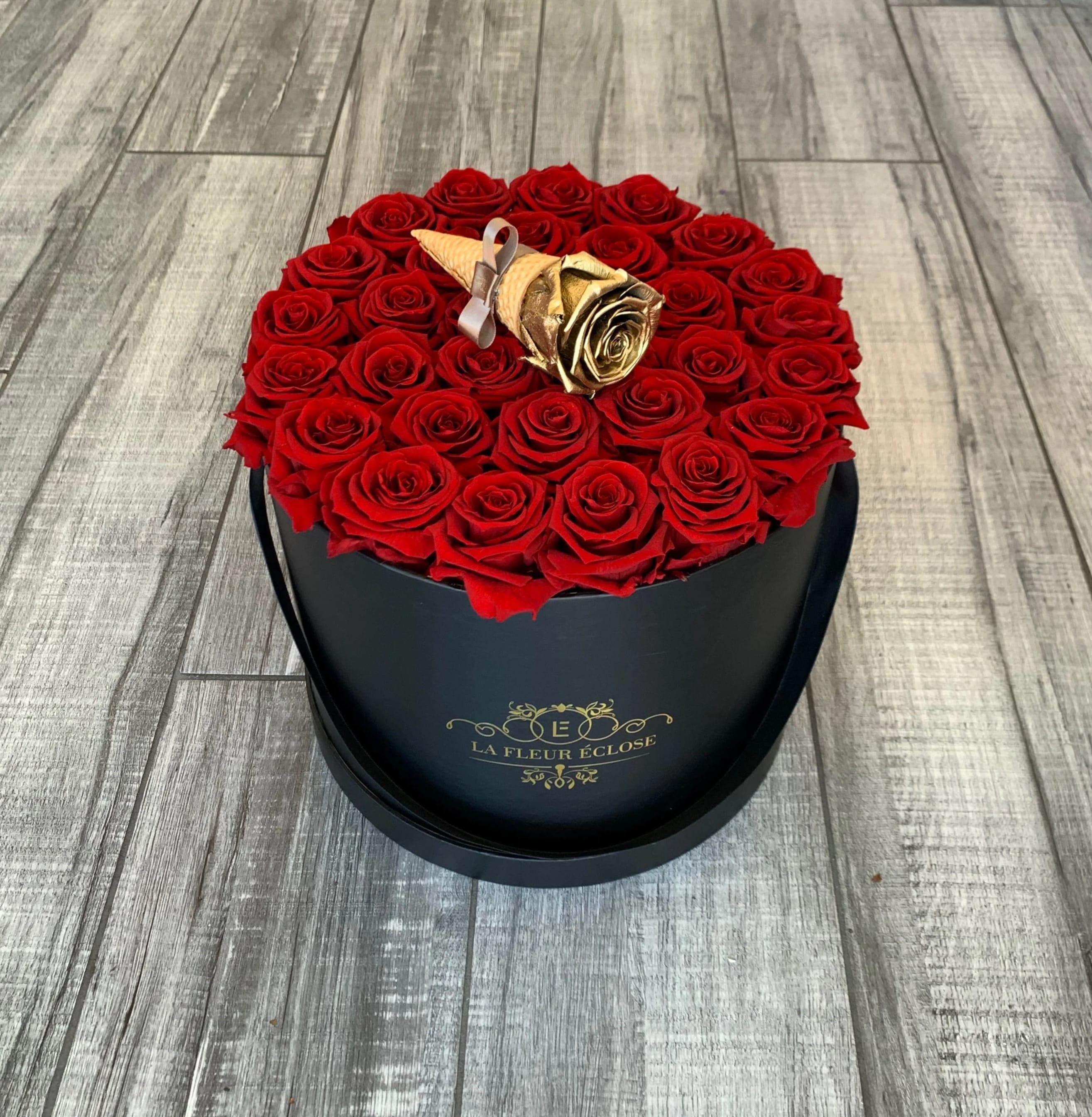 Red Eternal Anyone Eternal Roses By La Fleur Eclose
