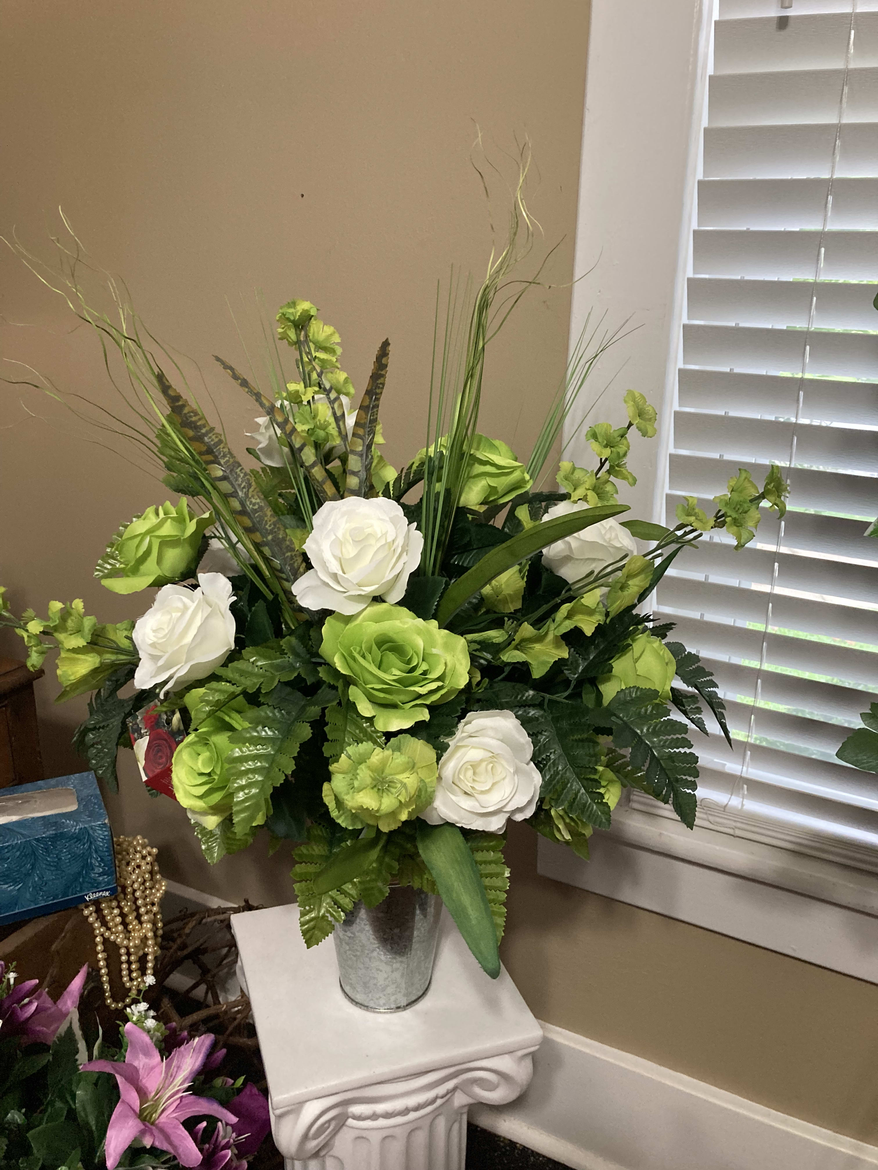 Mixed Cemetery Vase in Shelbyville, TN Flowers For Keeps