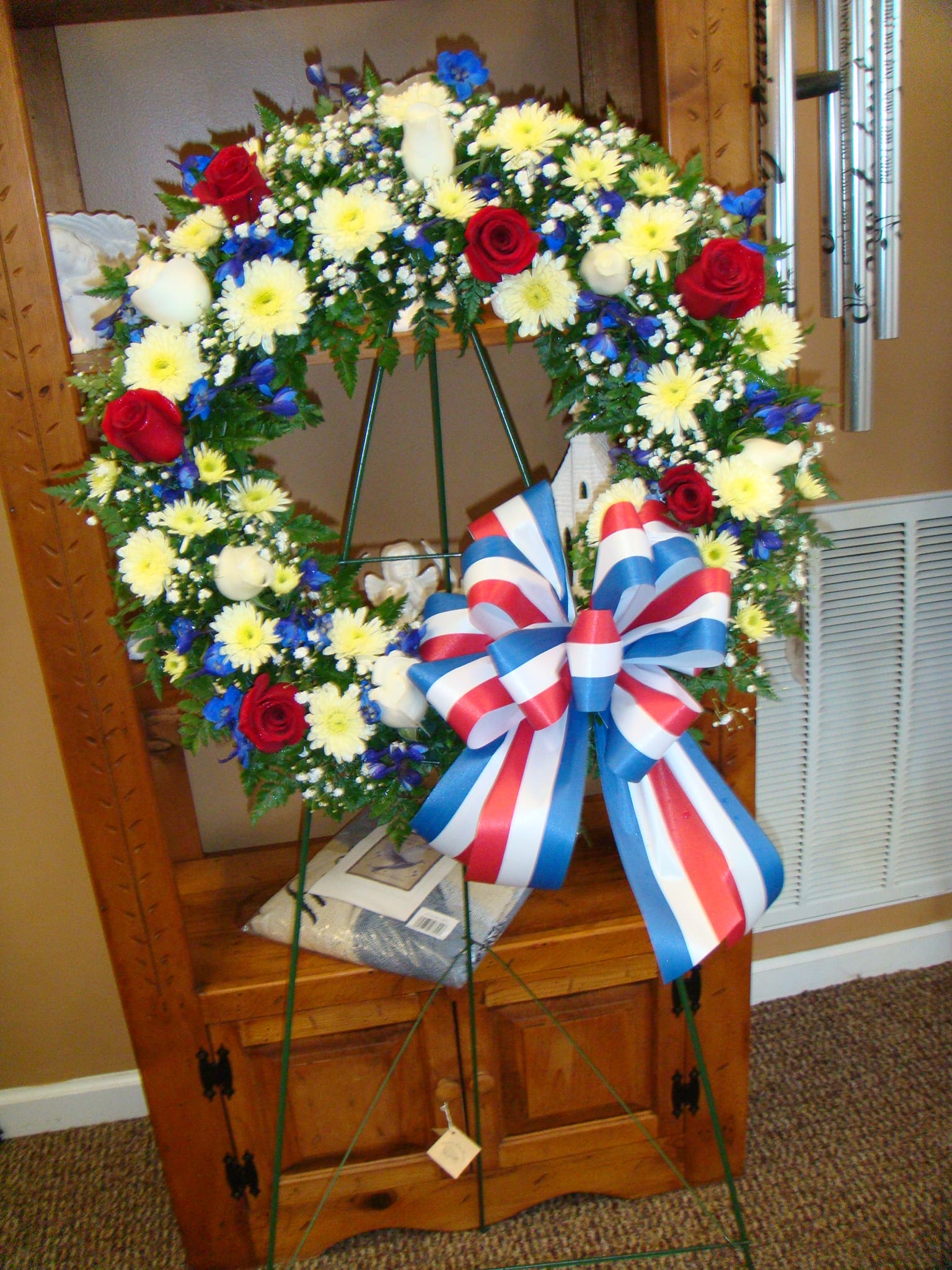 The All American Tribute Easel Spray  - The All American Tribute Easel Spray on 54&quot; Stand