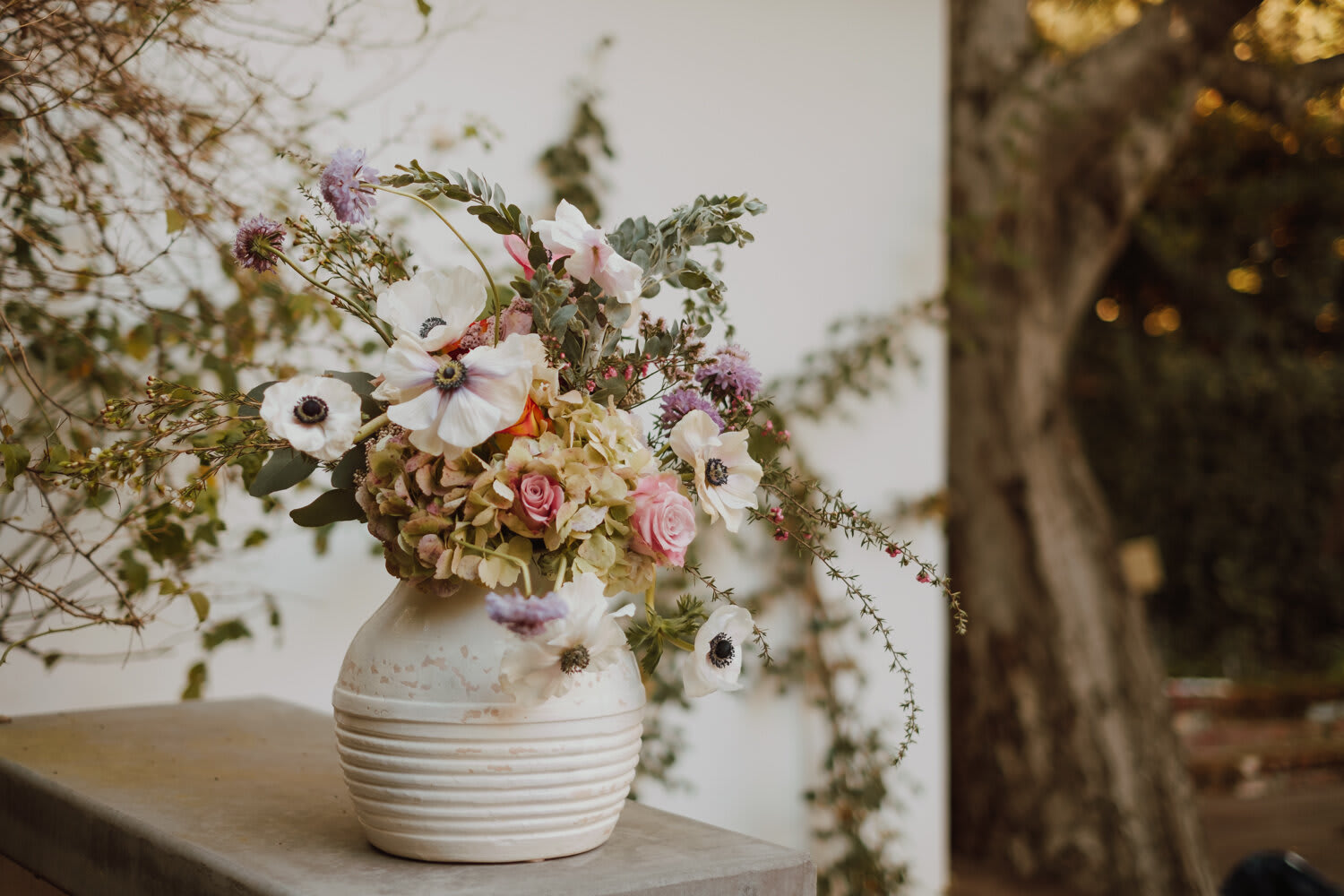 The Everyday - Custom-made floral arrangements to bring timeless beauty into your everyday life. Work with our floral designers to create something amazing for your special someone, or treat yourself to an elegant collection of flowers, because you deserve it!