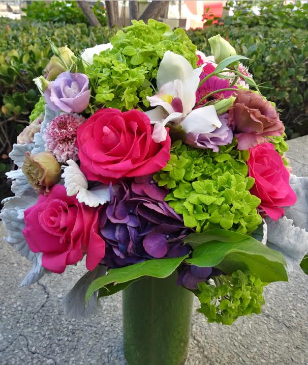 A Thousand Wishes A Thousand Wishes - Hydrangeas,roses, lisianthus, cymbidium orchids etc.
