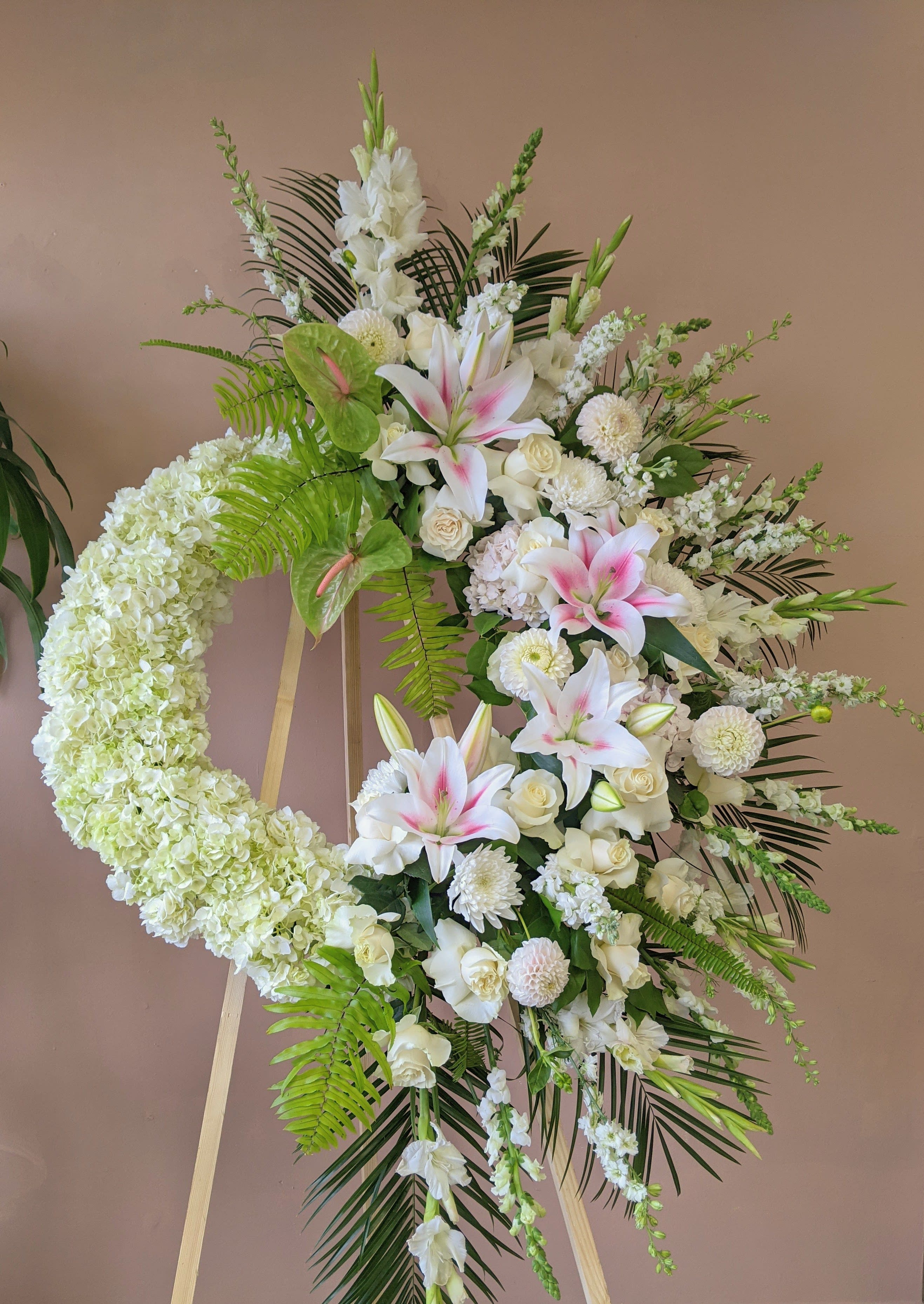 Funeral standing hot sale sprays