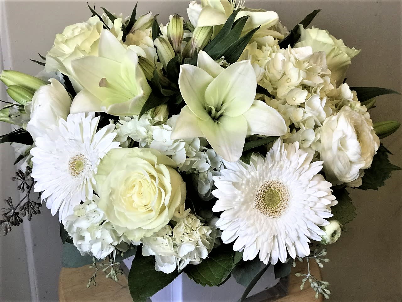 White Modern Vase - Beautiful white flowers arranged in a white short vase