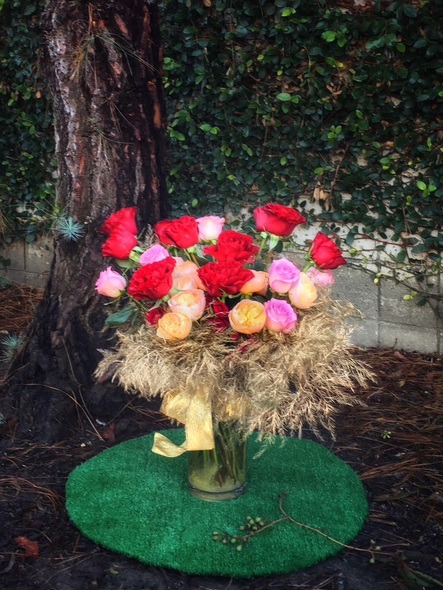 Royal Roses - Gorgeous Ecuadorian and English roses with nice accents in a tall glass vase STANDARD AS SHOWN: 12 ENGLISH ROSES + 24 ECUADORIAN ROSES DELUXE: 24 ENGLISH ROSES + 24 ECUADORIAN ROSES PREMIUM: 24 ENGLISH ROSES+ 36 ECUADORIAN ROSES
