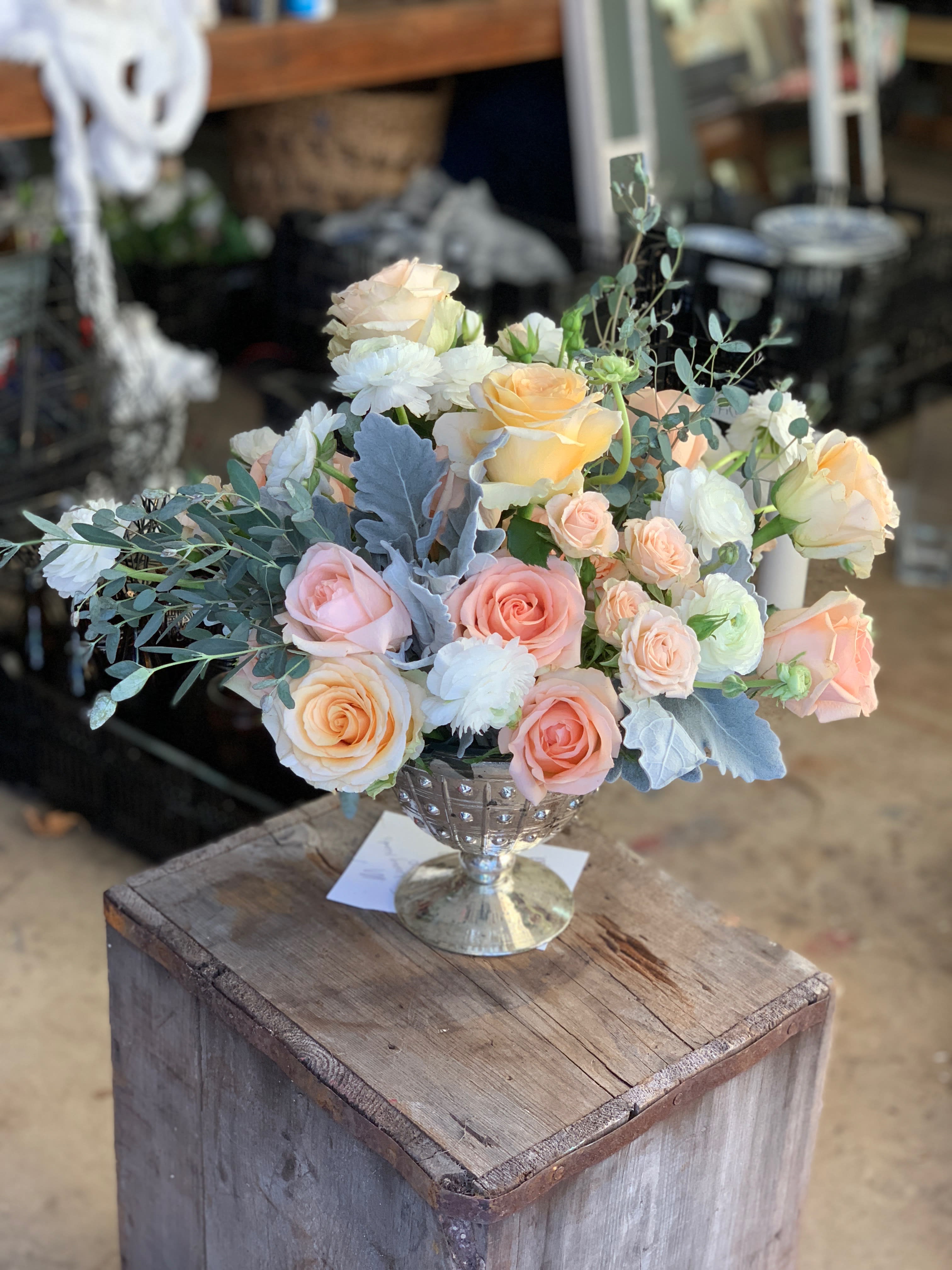 Honey and Hive - Full compote filled with Eucalyptus, Roses, Spray roses and Ranunculus