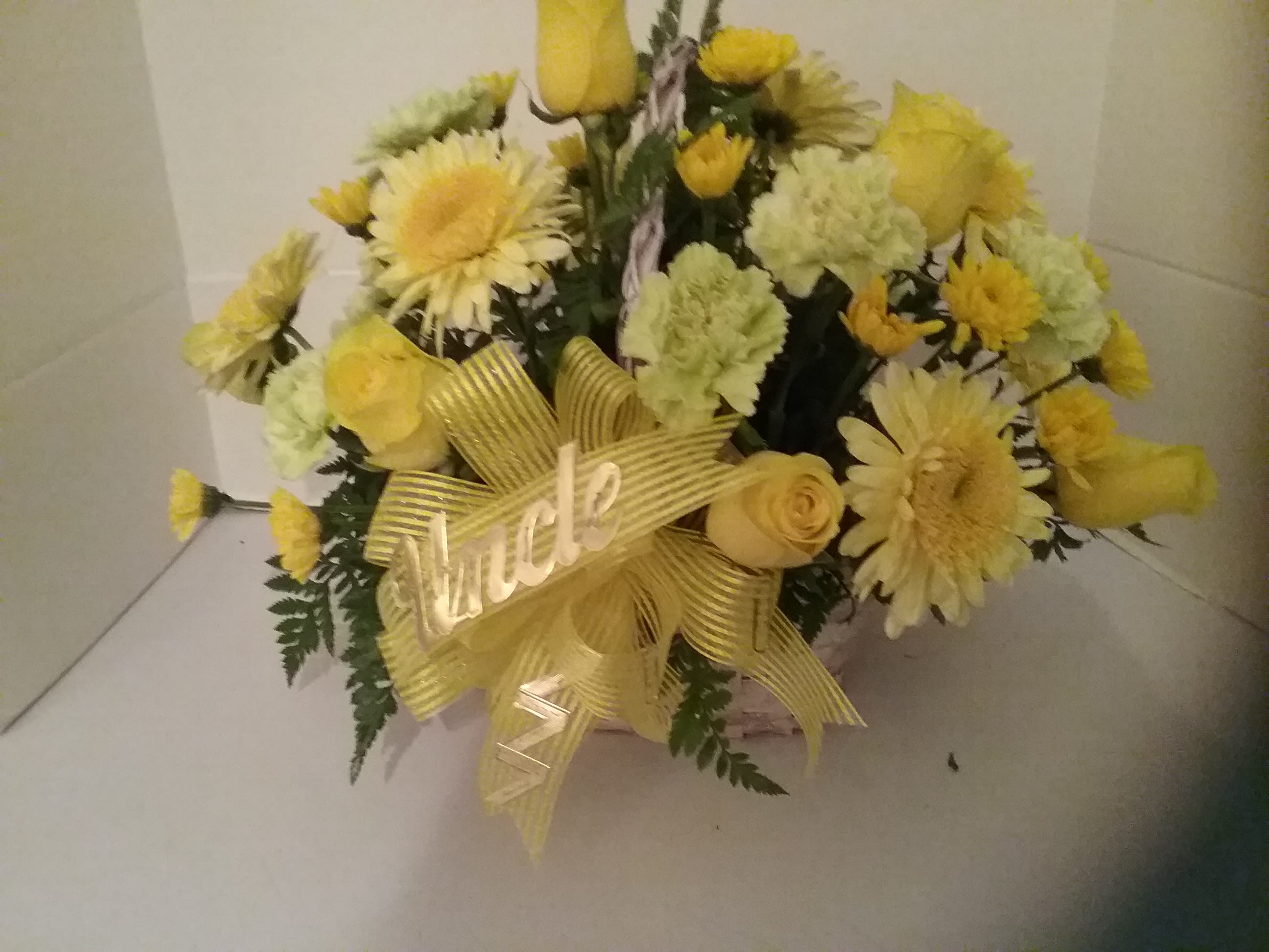 Yellow romance Yellow romance - Yellow flowers will brighten any day