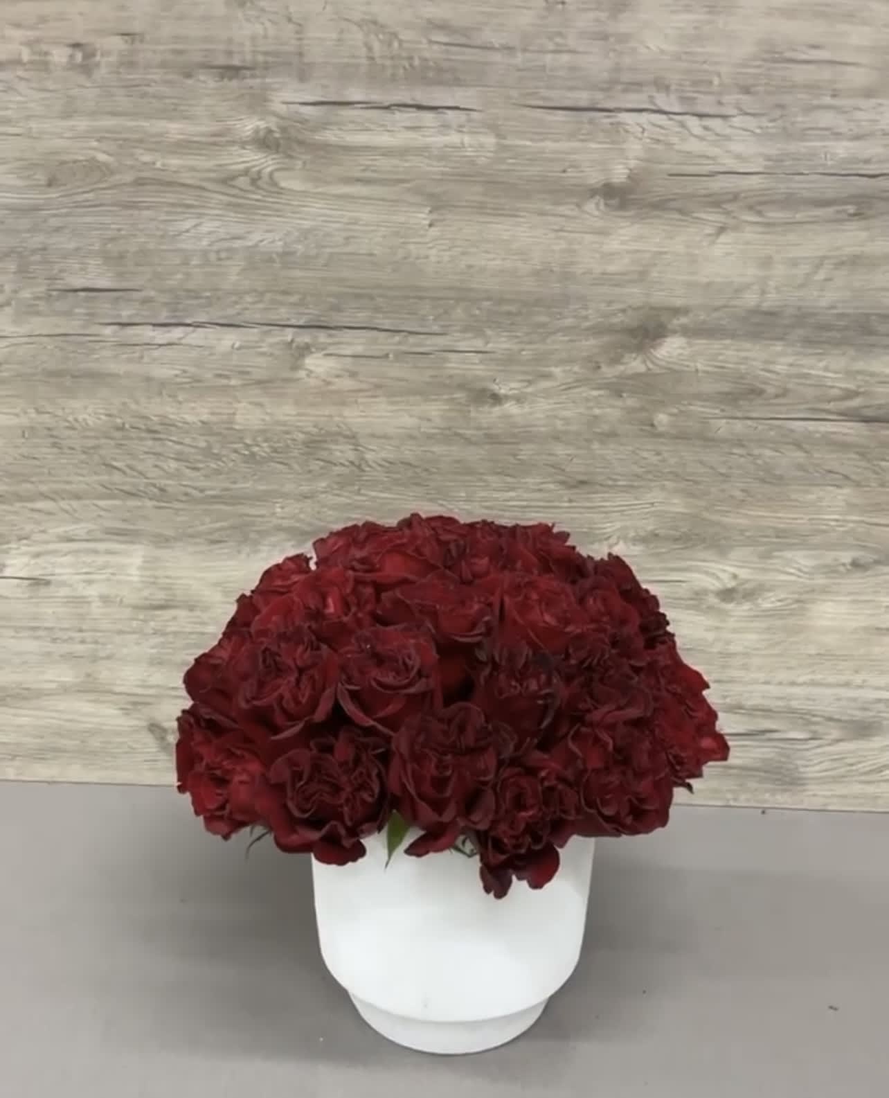 Listen to your Heart Listen to your Heart - Our simple Hearts Rose variety cluster - 48 stems