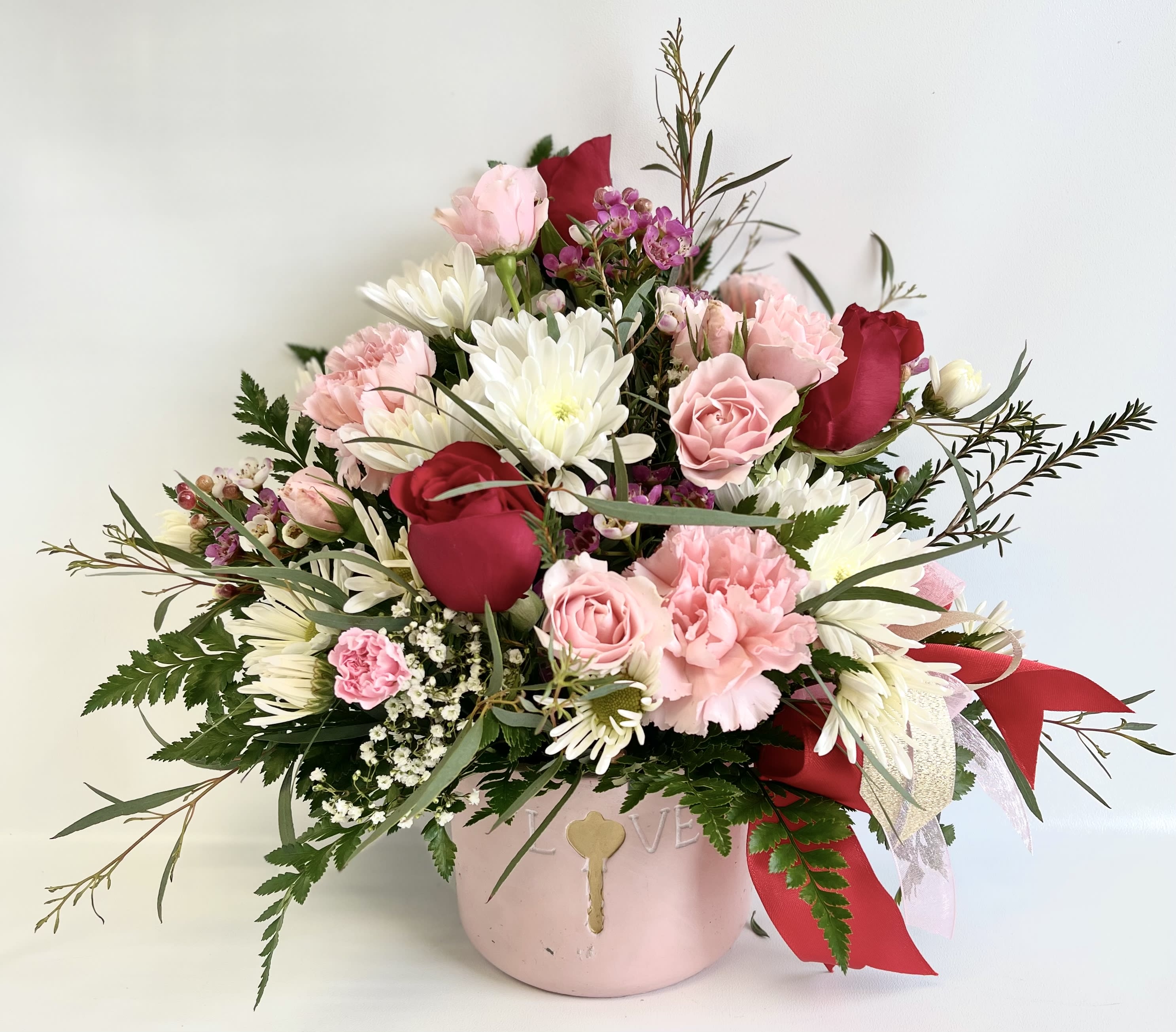 Valentine outlet floral arrangements