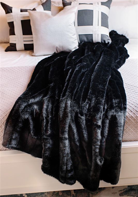 Signature Black Mink Throw - Fabulous Furs