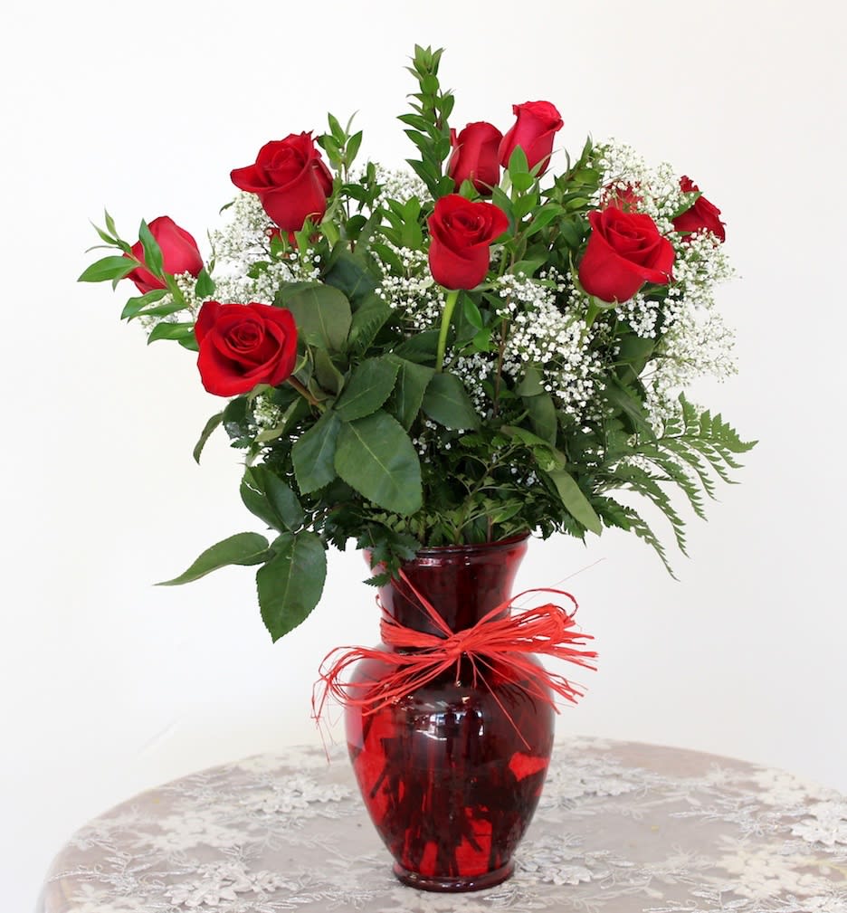 Dozen Red Roses - This is the classic version of a dozen red roses.
