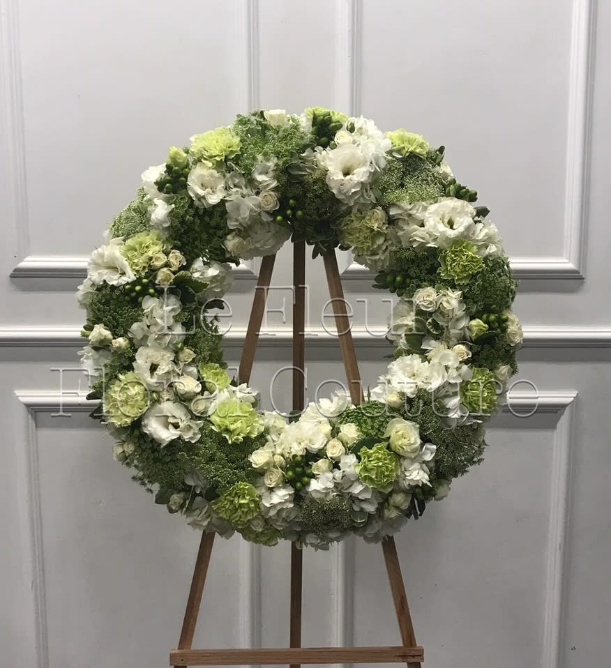 Memorial wreath deals