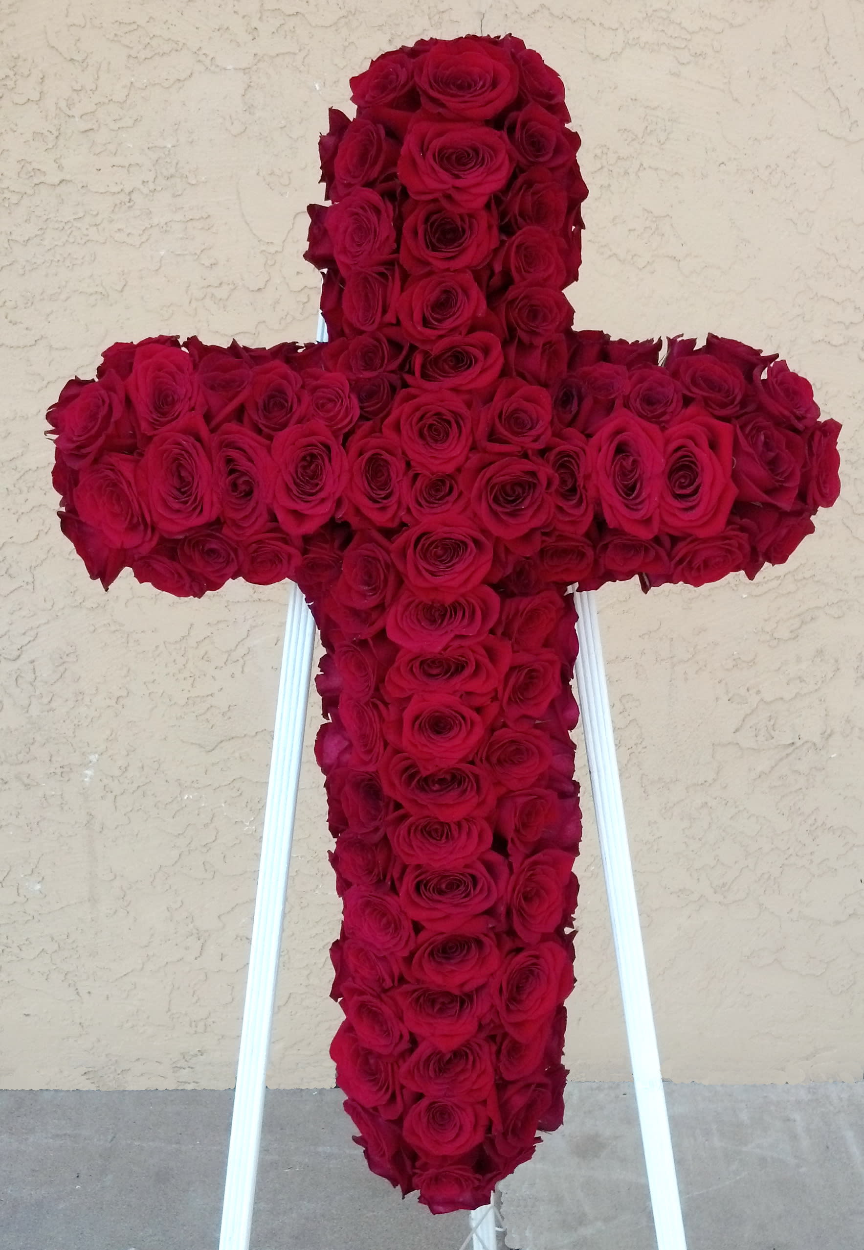 Red Cross Spray Deluxe Shown in Phoenix, AZ PJs Flowers & Events