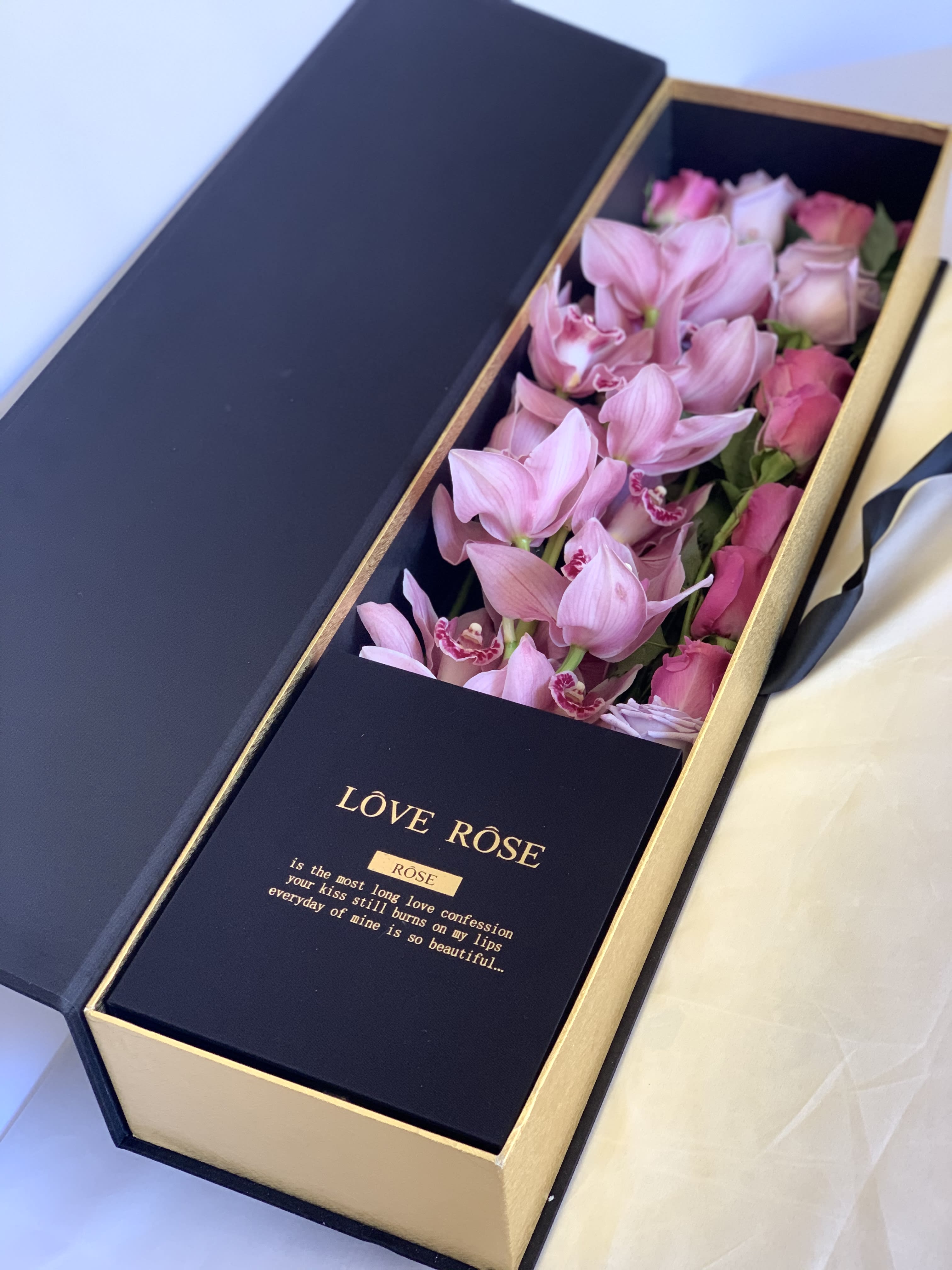 Cymbidium Orchid with Macaroons Cymbidium Orchid with Macaroons
