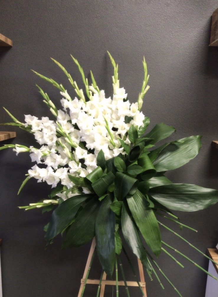 Sympathy Redondo beach Sympathy Redondo beach - Standard- Your order will be arranged approximately as shown on our website.