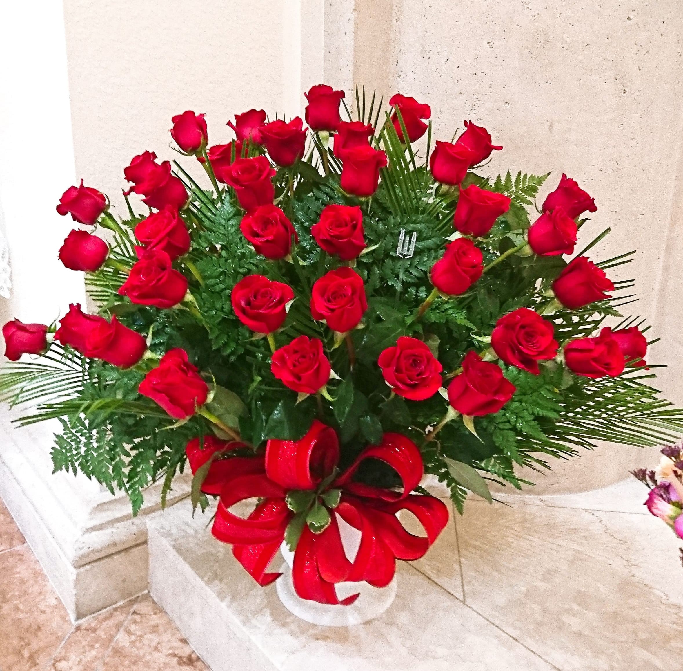 The Red Rose Bouquet in Orlando, FL | Edgewood Flowers