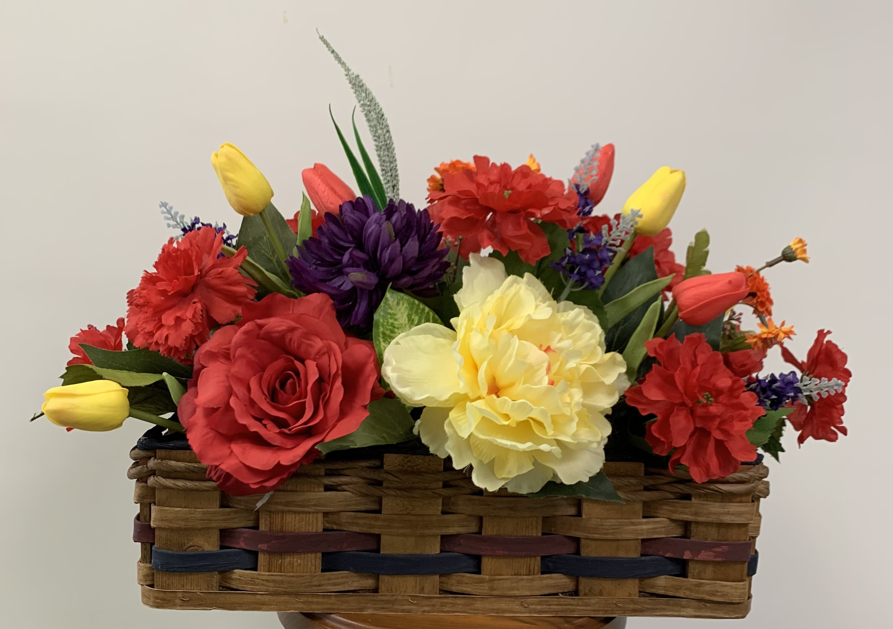 Silk flower online baskets
