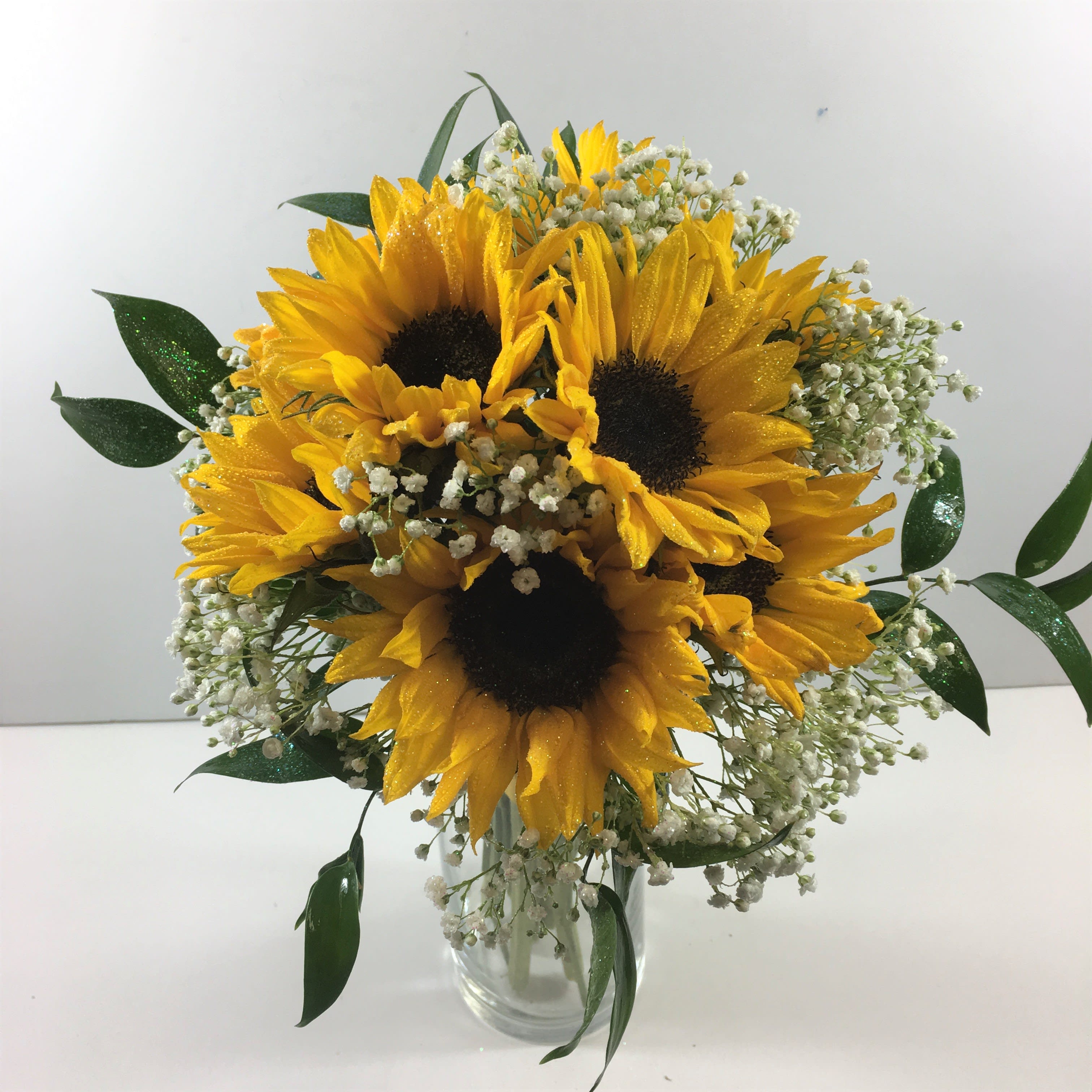 C78 Sunflower Clutch - This prom clutch has pretty sunflowers and baby's breath.  Each prom order is customized for you and your date's beautiful dress.