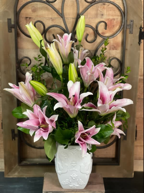 Hope and Grace - A beautiful engraved vase with oriental lilies. Lilies can be white or pink depending on availability