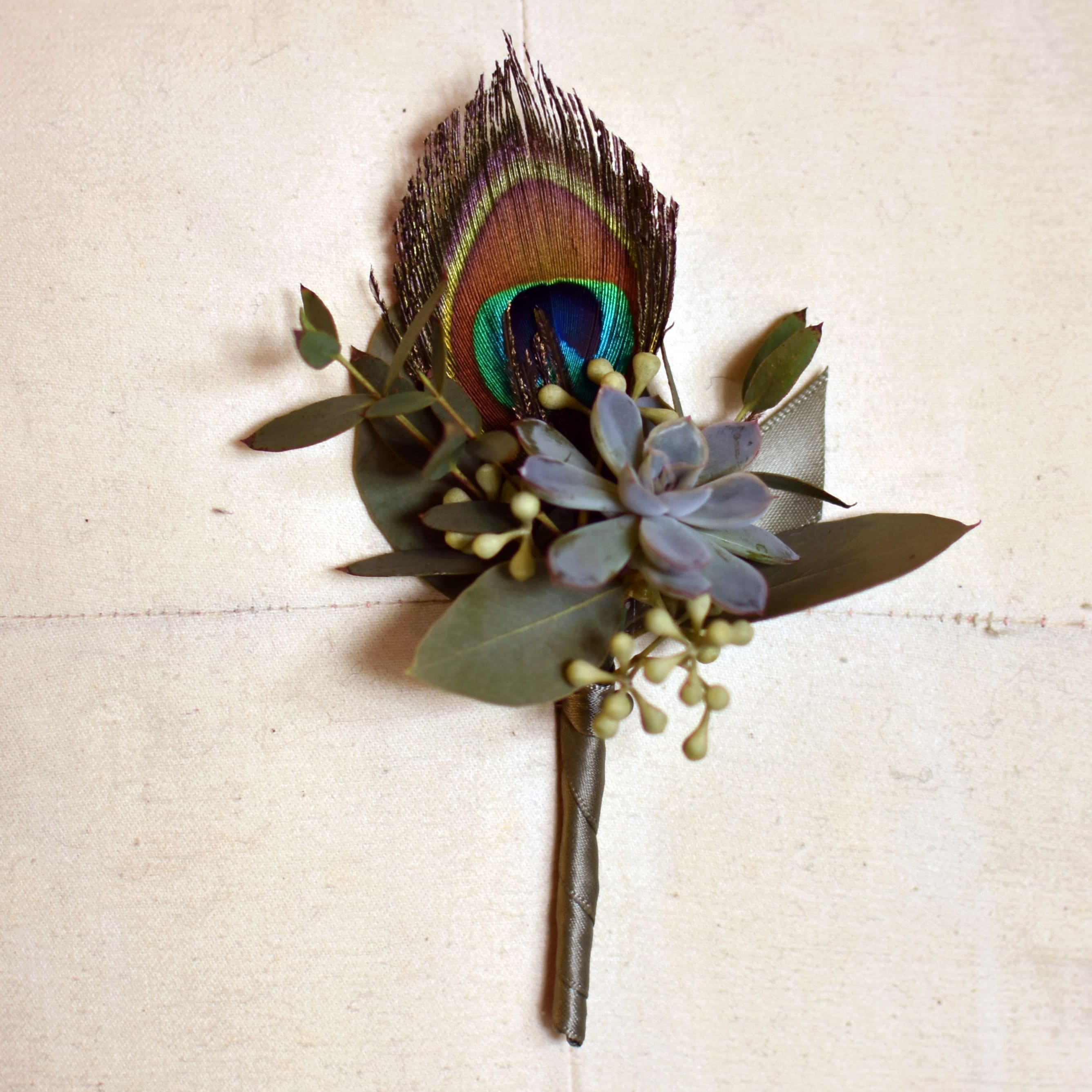 Peacock Feather Corsage injetprint
