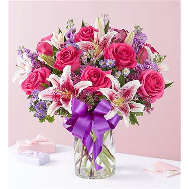 1800Flowers Flower Delivery Classic Lily Bouquet W/ Honeycomb Vase - Yahoo  Shopping