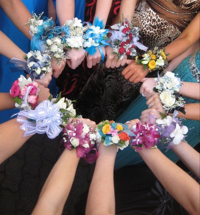 Pretty Prom - Beautiful Prom Wristletts in assorted flowers and colors, rhinestone sprays, and ribbons.