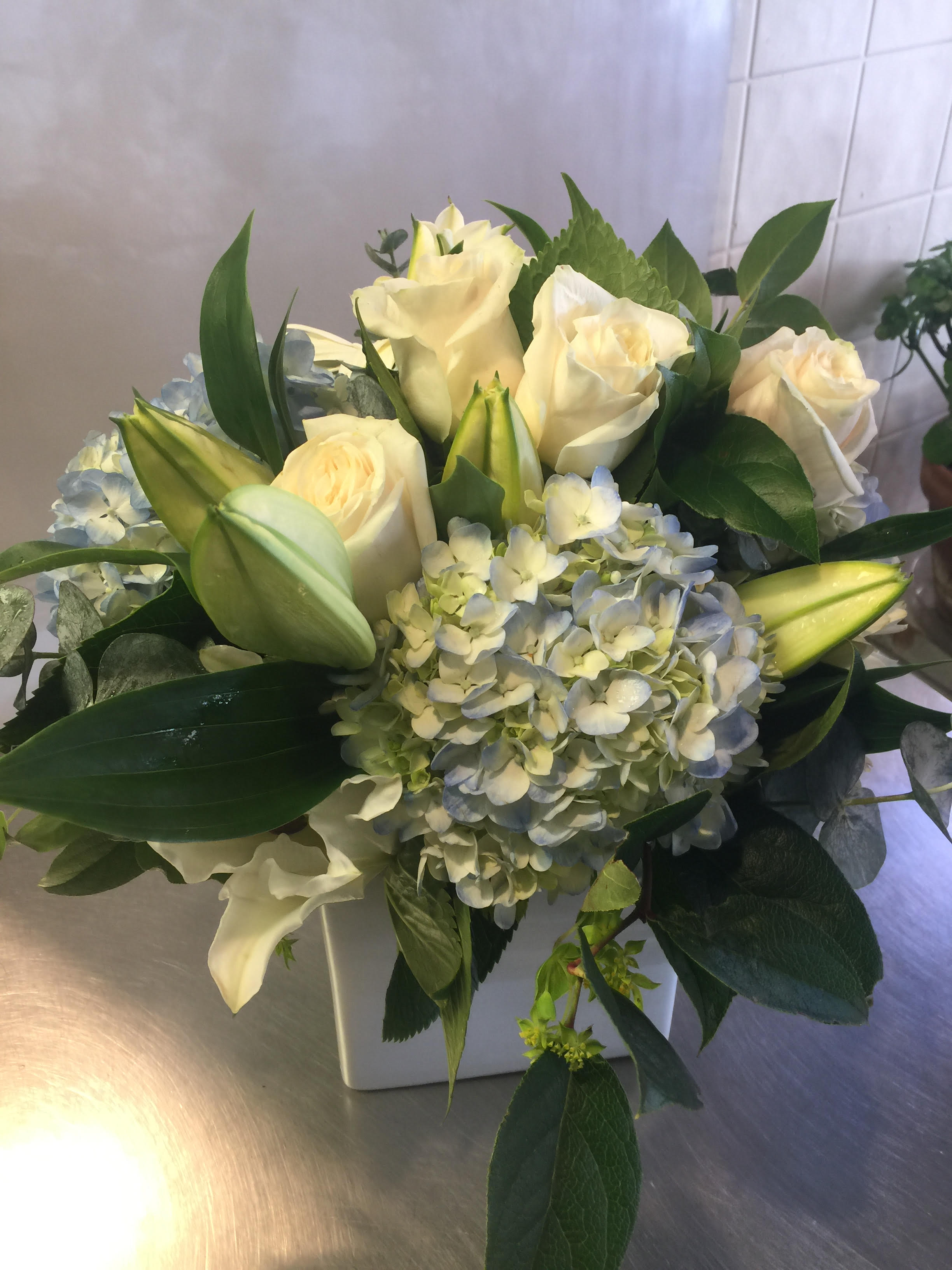 Upper West Side arrangement new york city in New York, NY citywide