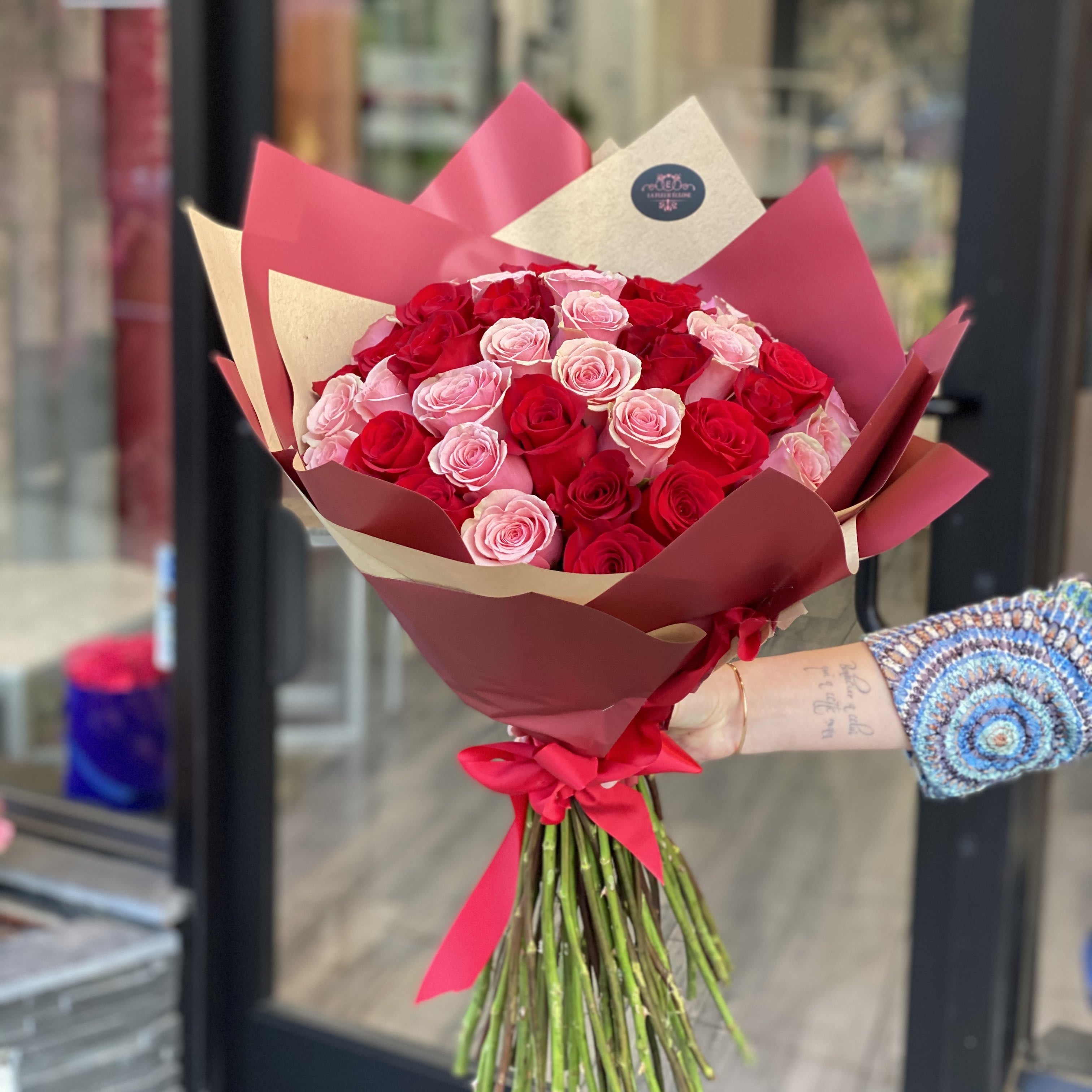 50 Roses MD in Encino, CA La Fleur Eclose