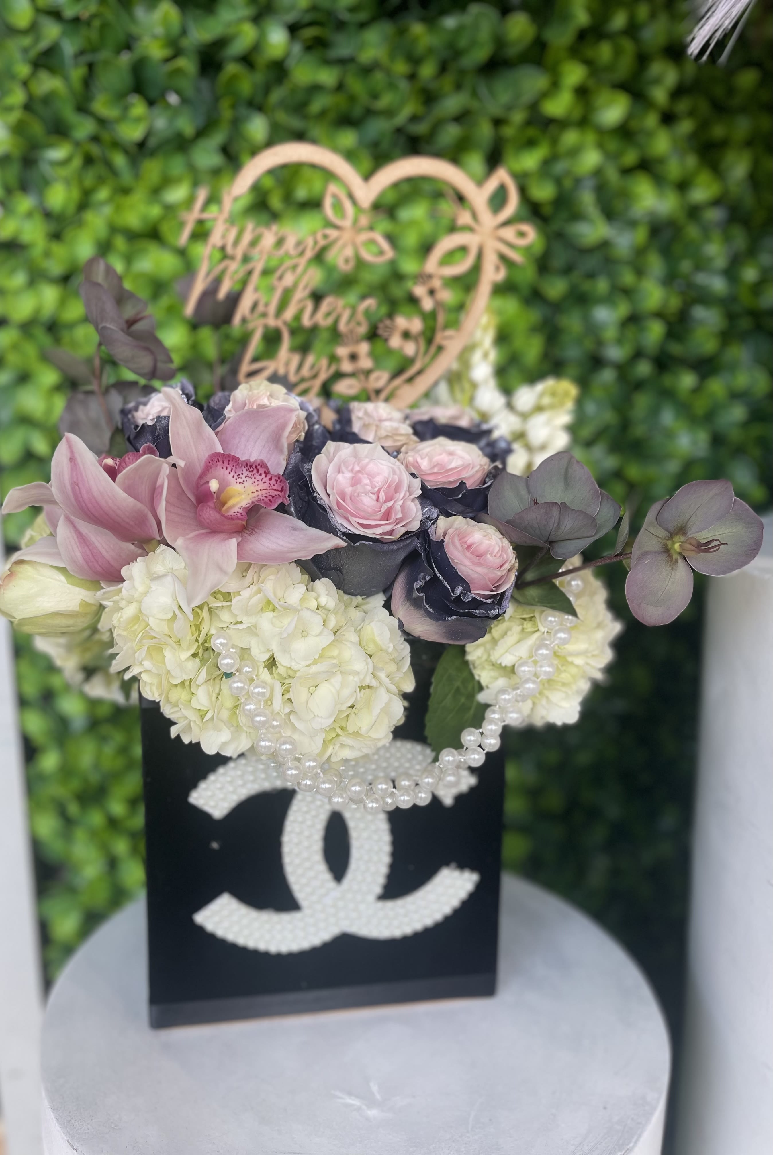 Chanelity Design  - One-of-a-kind Rose Floral Arrangement Designed in a box 