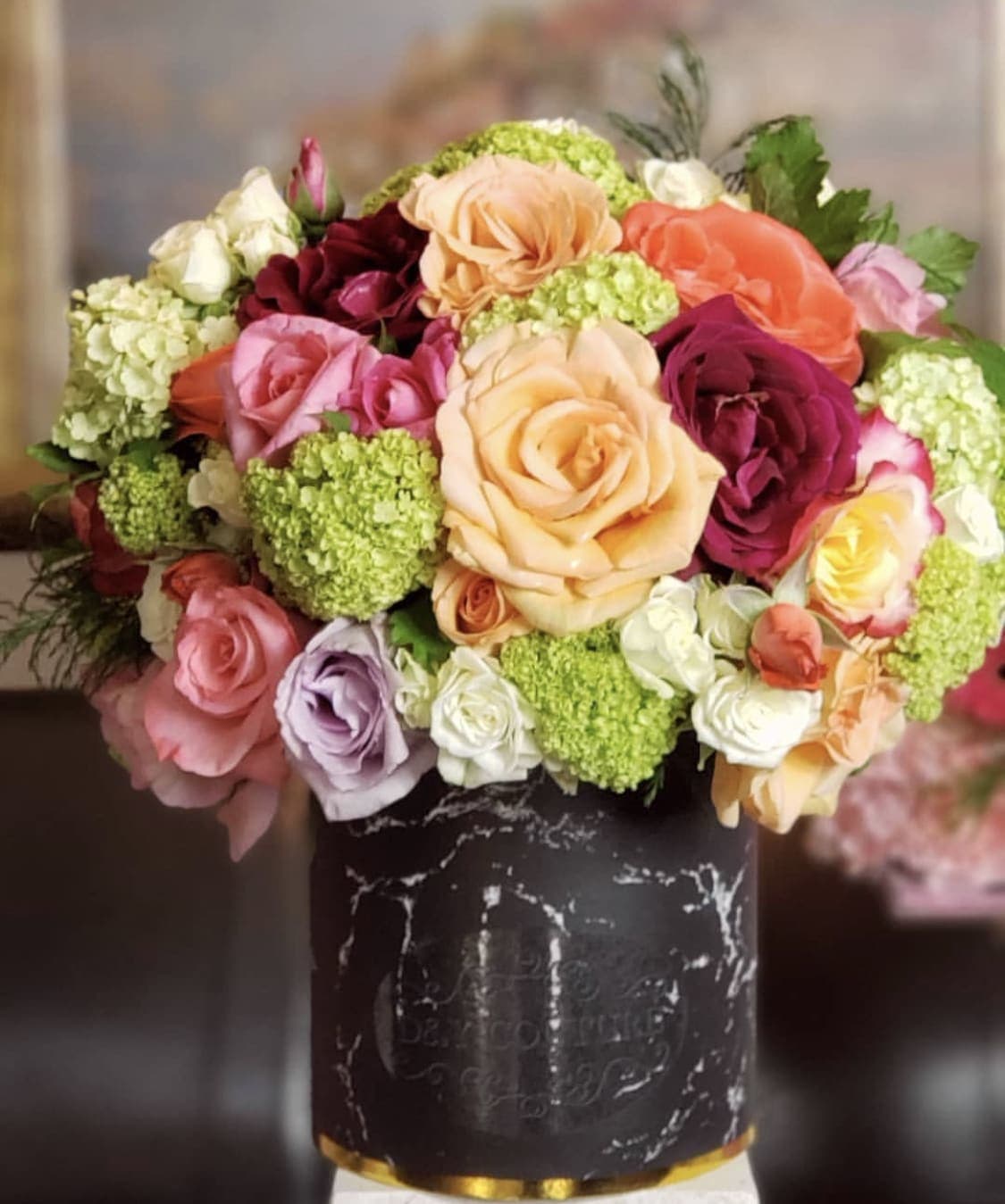 LA Passion - Designers Choice  - Designers Choice Arrangement! Mixed flower bouquet in a Signature D&amp;Y Couture Box   Substitution Policy: In some instances, the florist photo may represent an overall theme or look and include a one-of-a-kind vase which cannot be exactly replicated.  Although the actual bouquet may not precisely match the photo, its temperament will. Occasionally, substitutions of flowers or containers happen due to weather, seasonality and market conditions which may affect availability. If this is the case with the gift you've selected, the local florist will ensure that the style, theme and color scheme of your arrangement is preserved and will only substitute items of equal or higher value. 