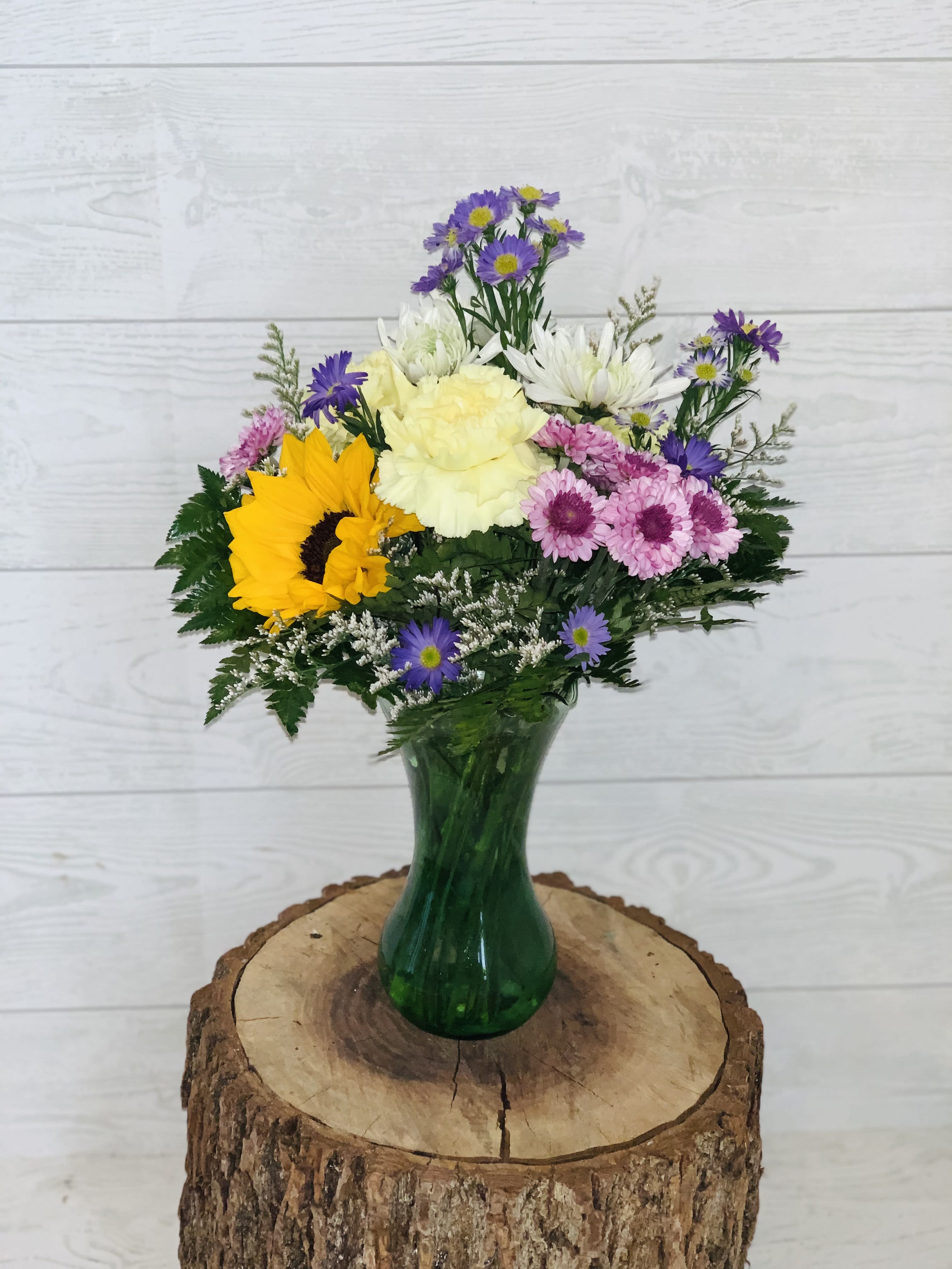 Seasonal Bouquet in Oak Hill, WV Blooms by Bessie's