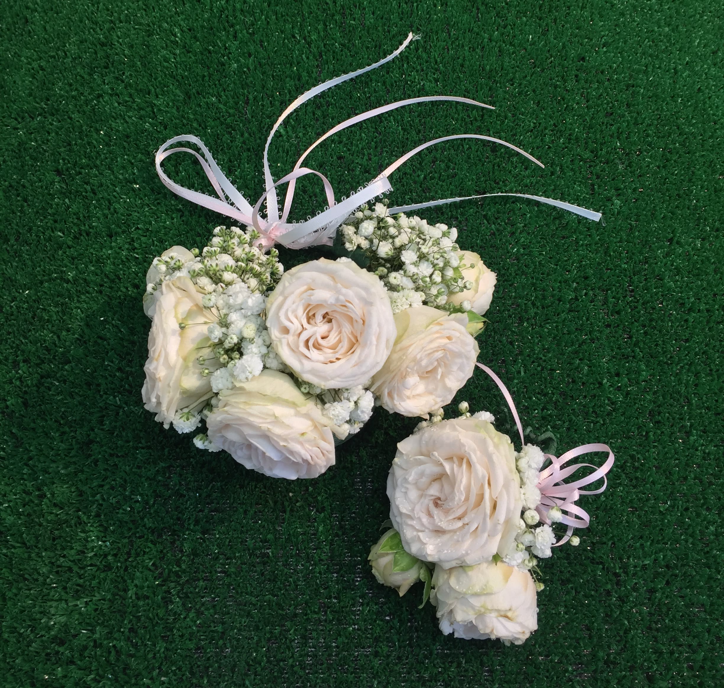 Floral Bracelet Boutonniere 1