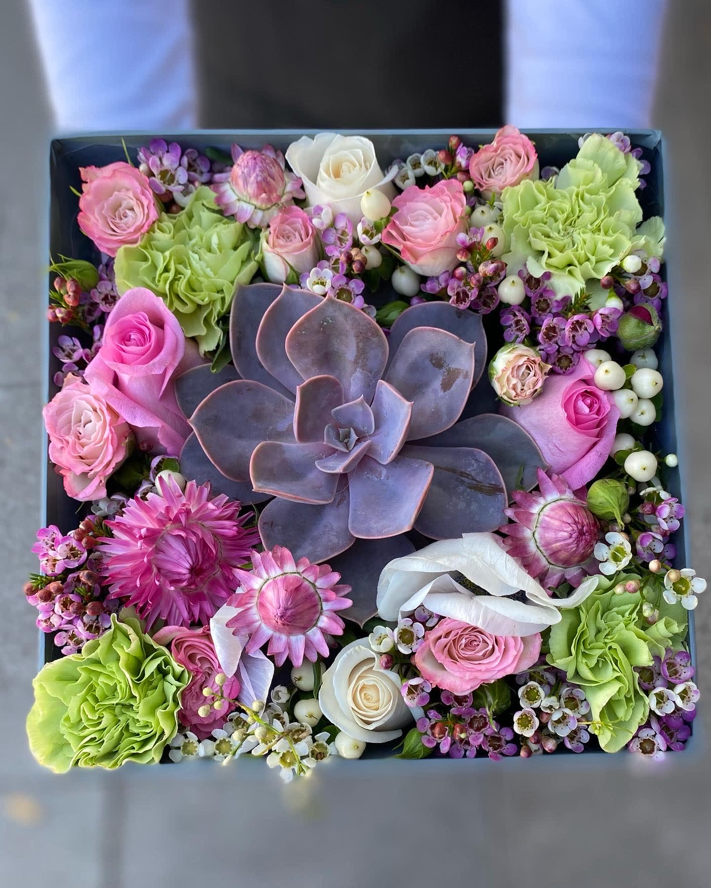 “Moet et Fleurs” in Glendale, CA | Boxed Flowers and Sweets