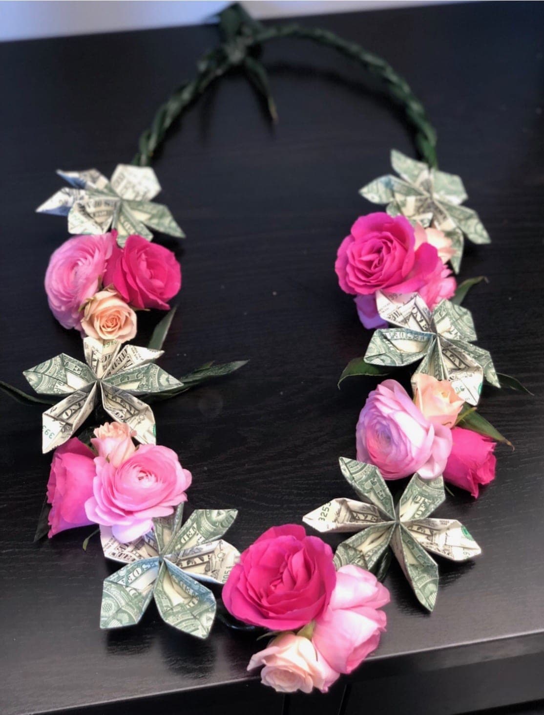 Money lei flowers best sale