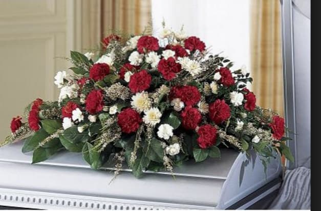 RED & WHITE CASKET SPRAY RED & WHITE CASKET SPRAY - PRETTY RED & WHITE FLOWERS TO LAY ON THE CASKET