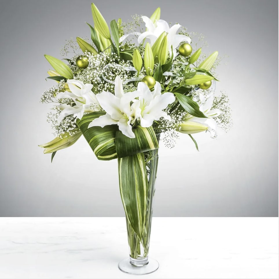 Standing Ovation By BloomNation™ - Do you know someone who deserves a standing ovation? Don’t stand up and start clapping for them, that would be weird. Instead, give them the floral equivalent with this Standing Ovation arrangement. Show your appreciation without making it weird. Order this arrangement today.  