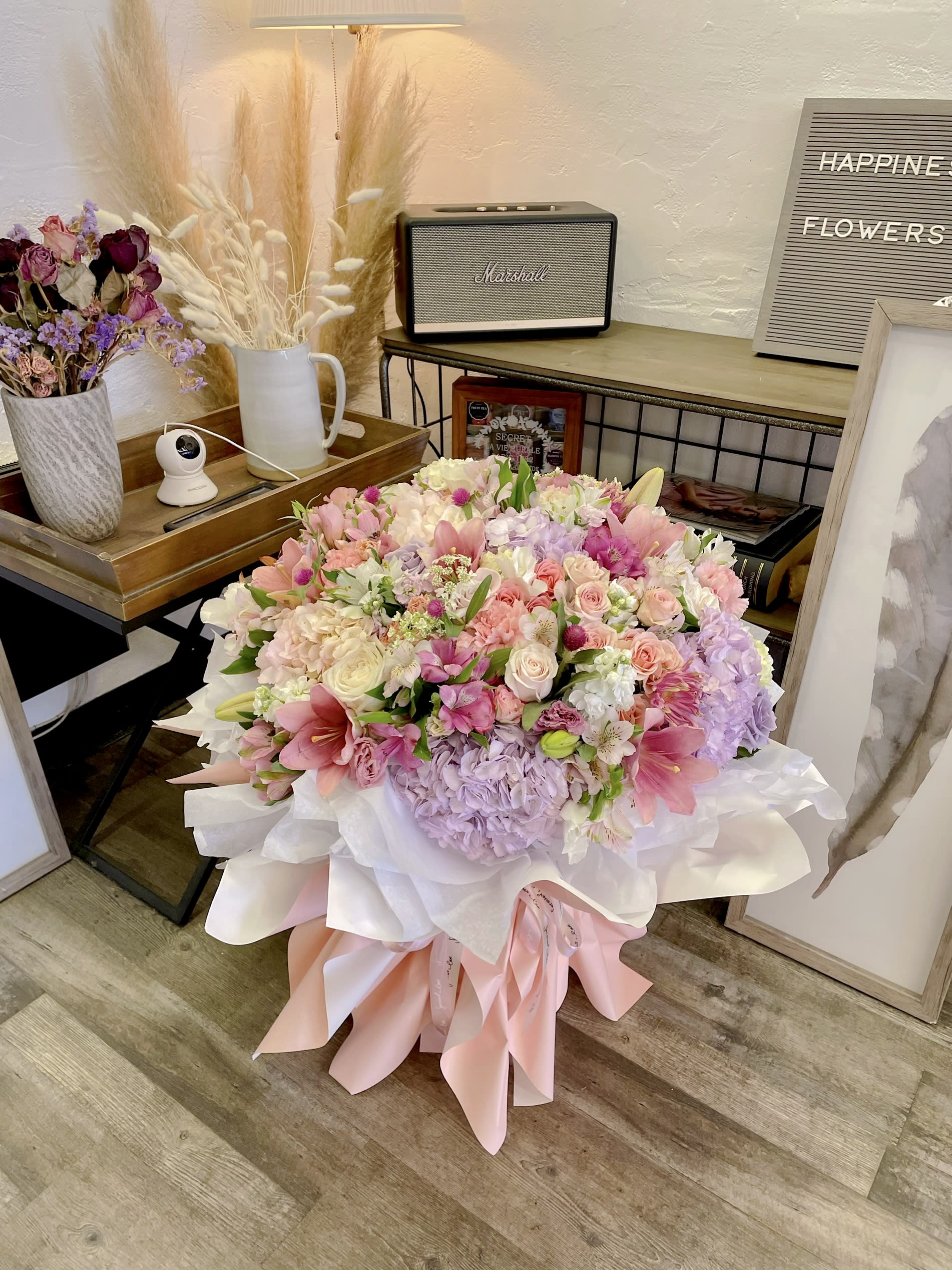 Flower Bouquet in Chino, CA | Happiness Flowers