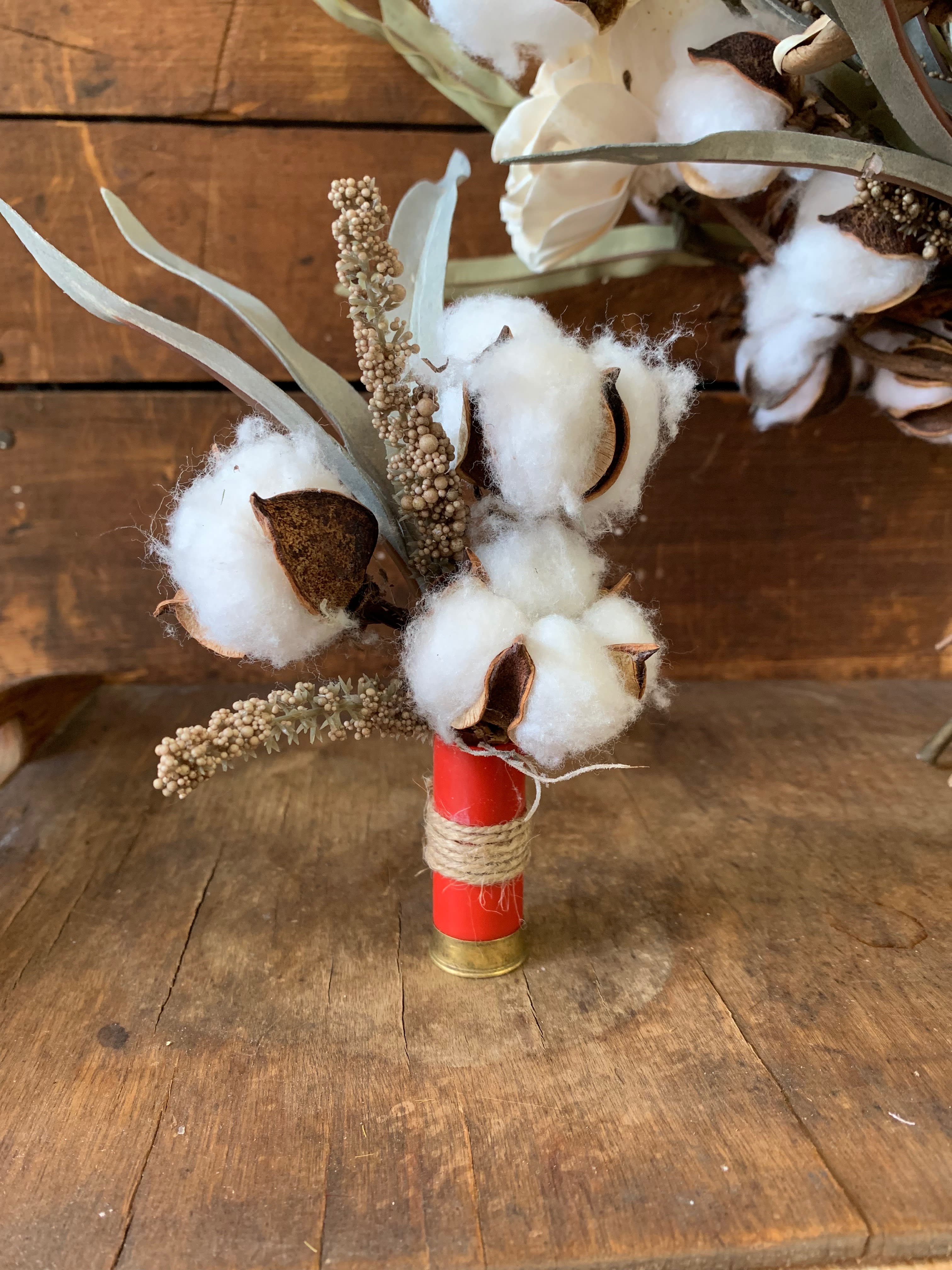 Order boutonniere store