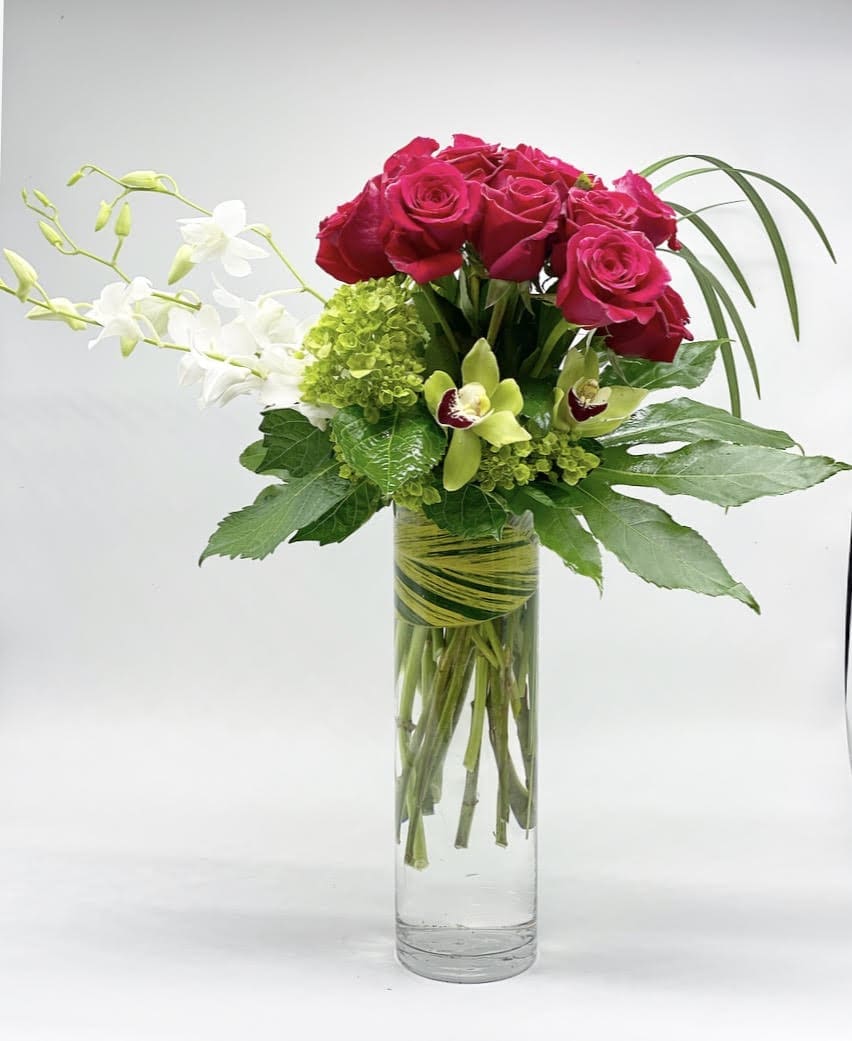 Long Stems Roses Bouquet Austin Florist: Malina Flowers - Flower Delivery  in TX