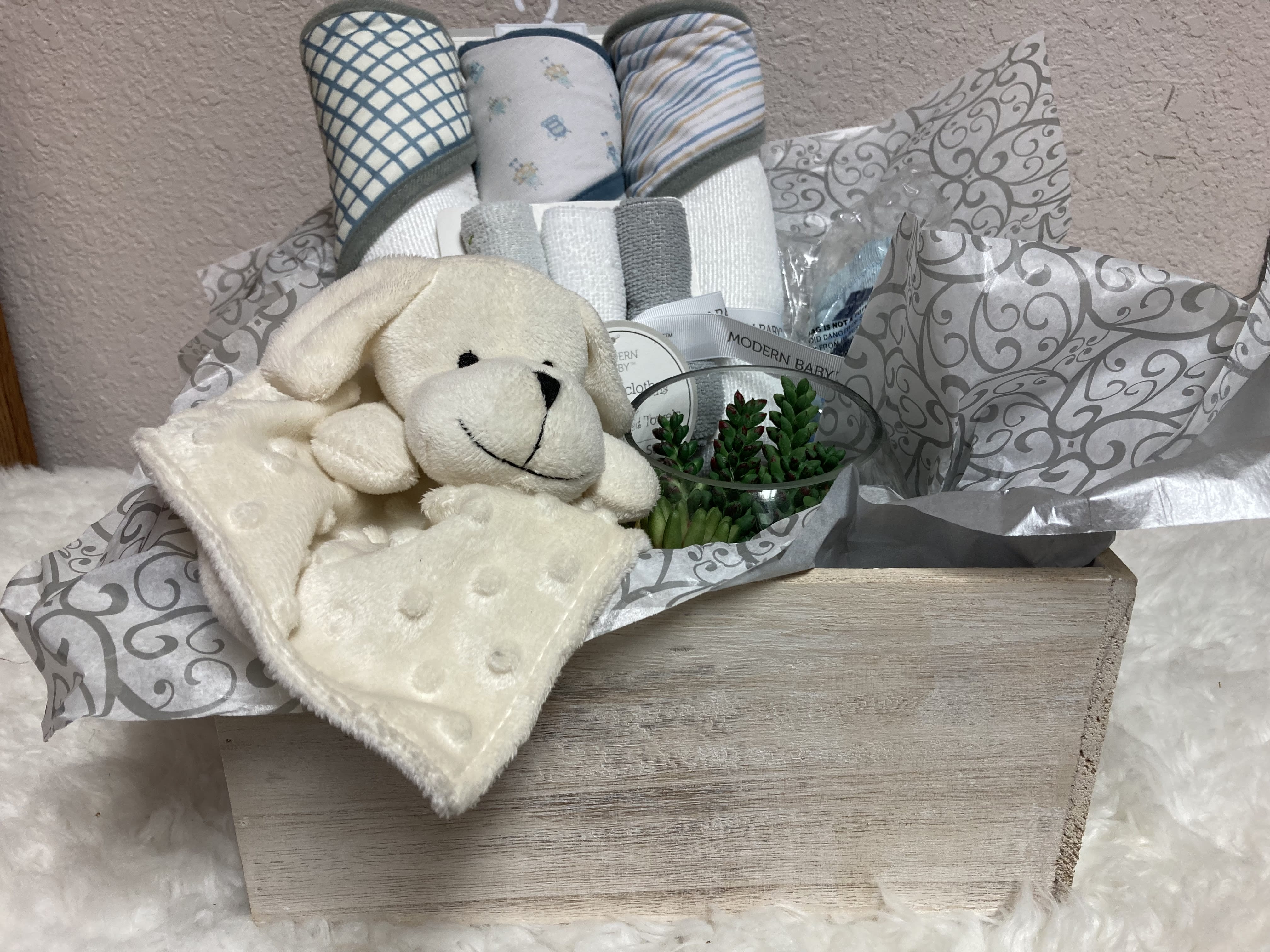 Baby boy gift hamper 2025