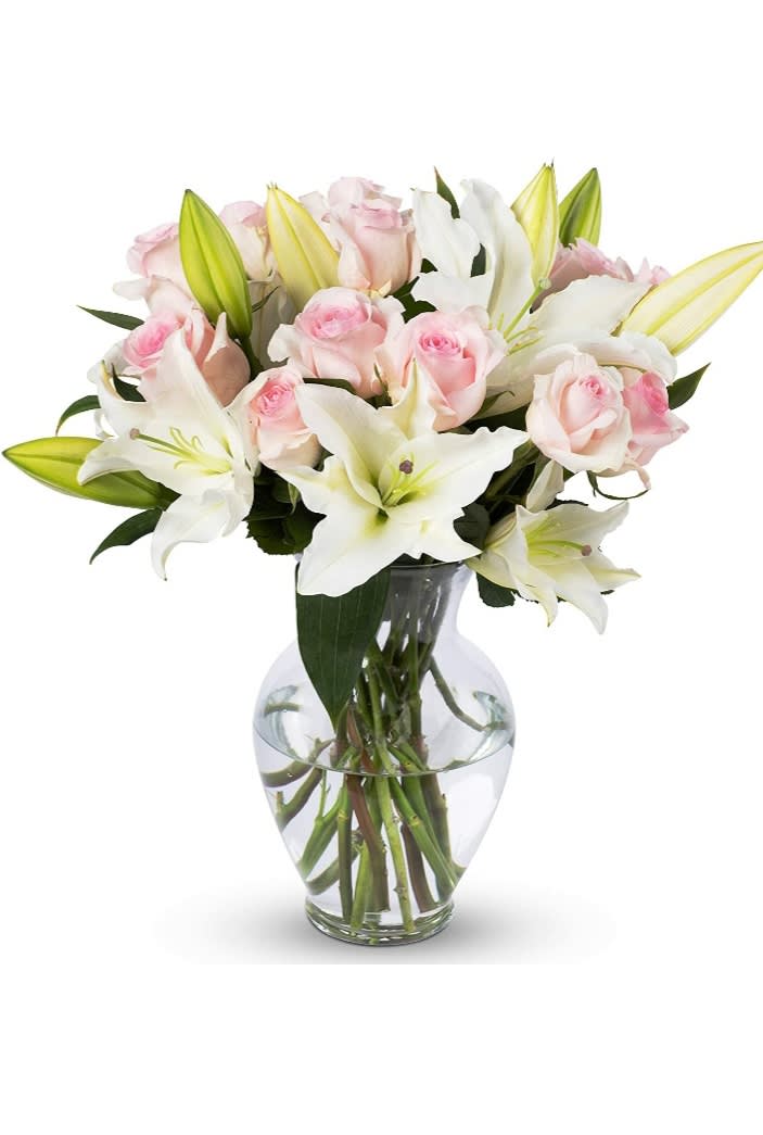 Rosely - Light Pink Roses With Beautiful White Lilies 