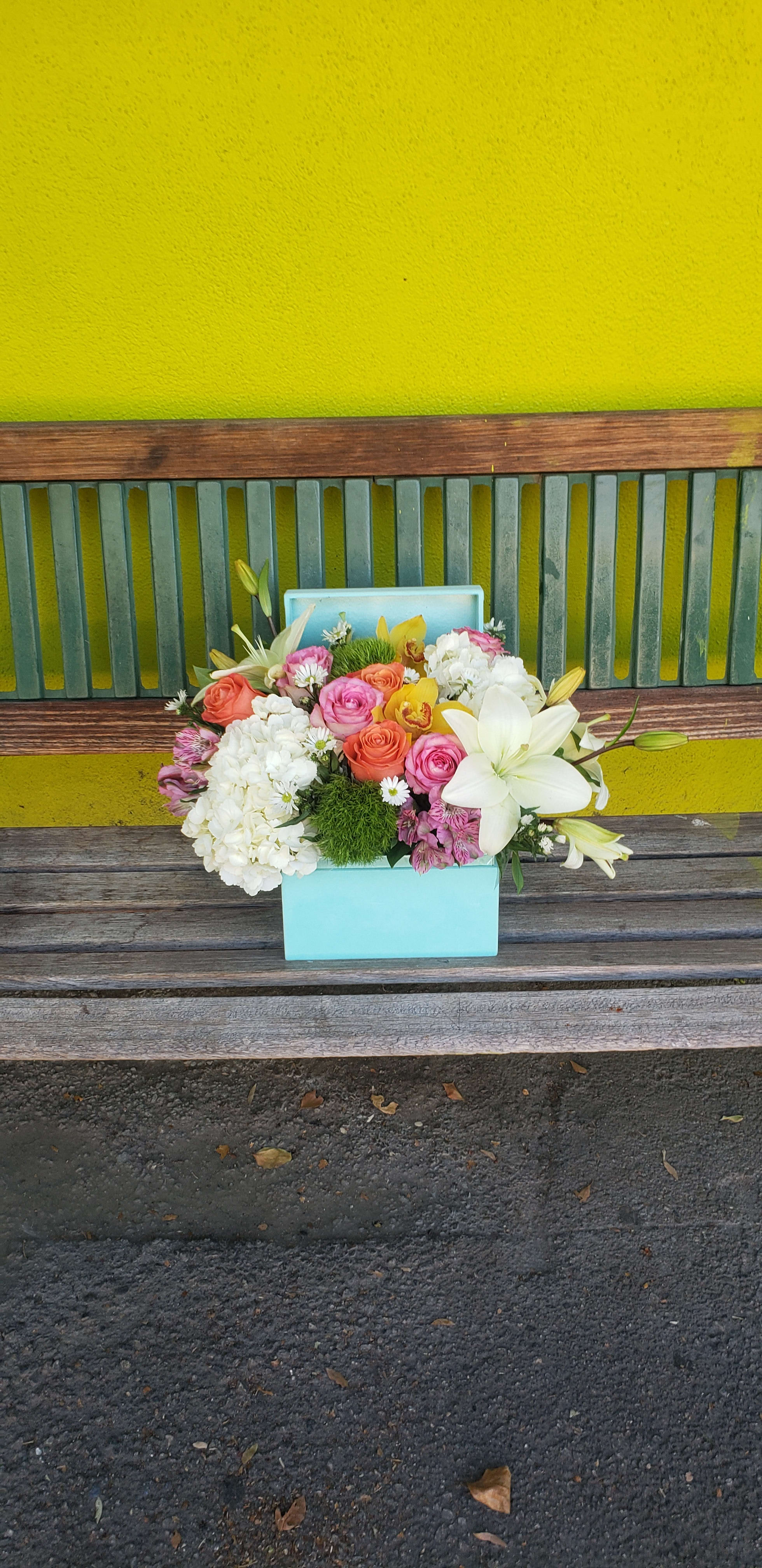 Box of flowers #79 - Box #79