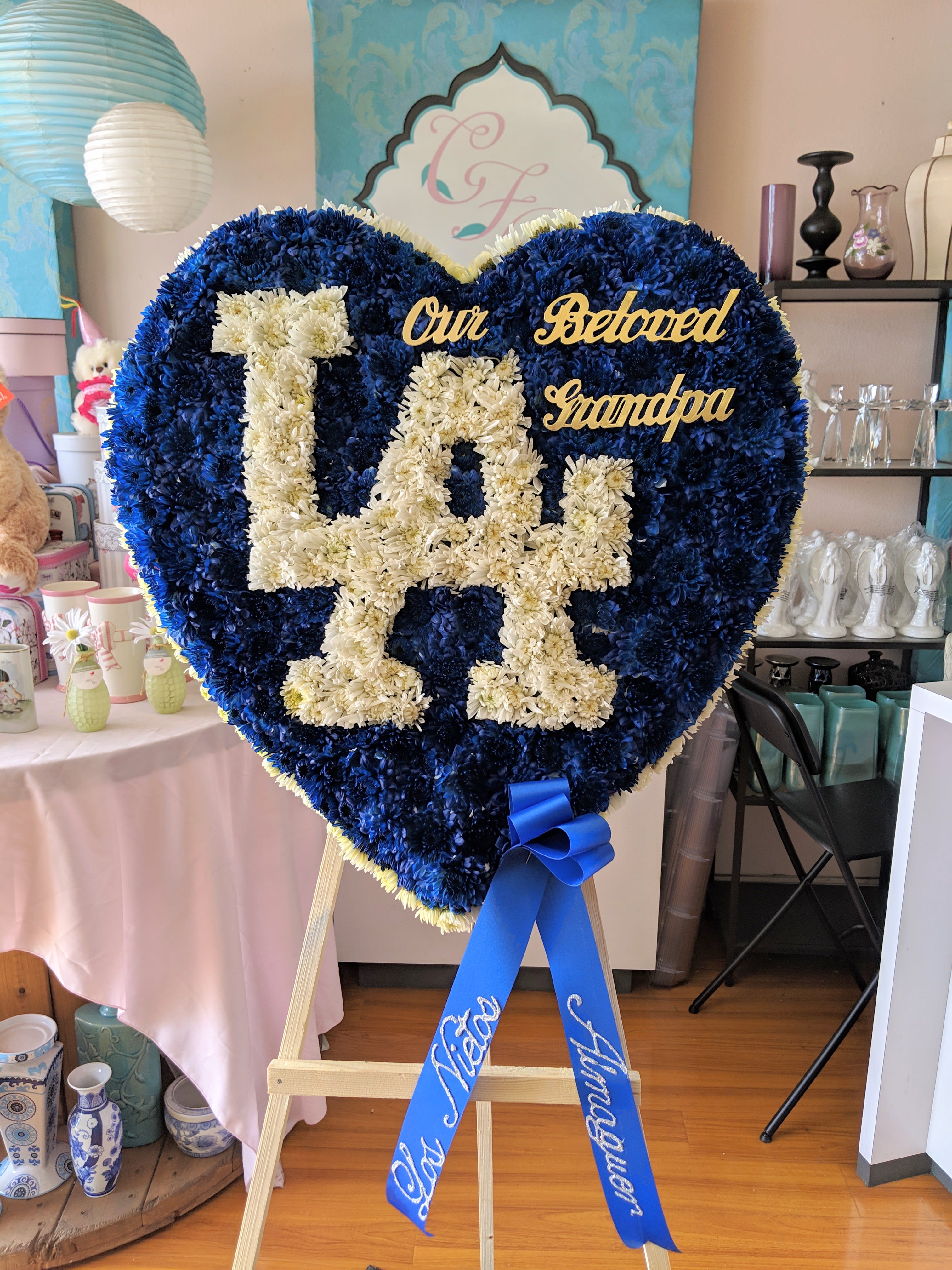 Los Angeles Dodgers 12 Floral State Sign