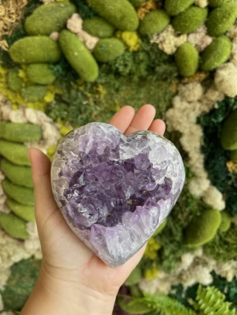 Purple Amethyst Heart Purple Amethyst Heart - A chunky lavender heart carved from Amethyst. A unique keepsake gift that can be passed on through generations.