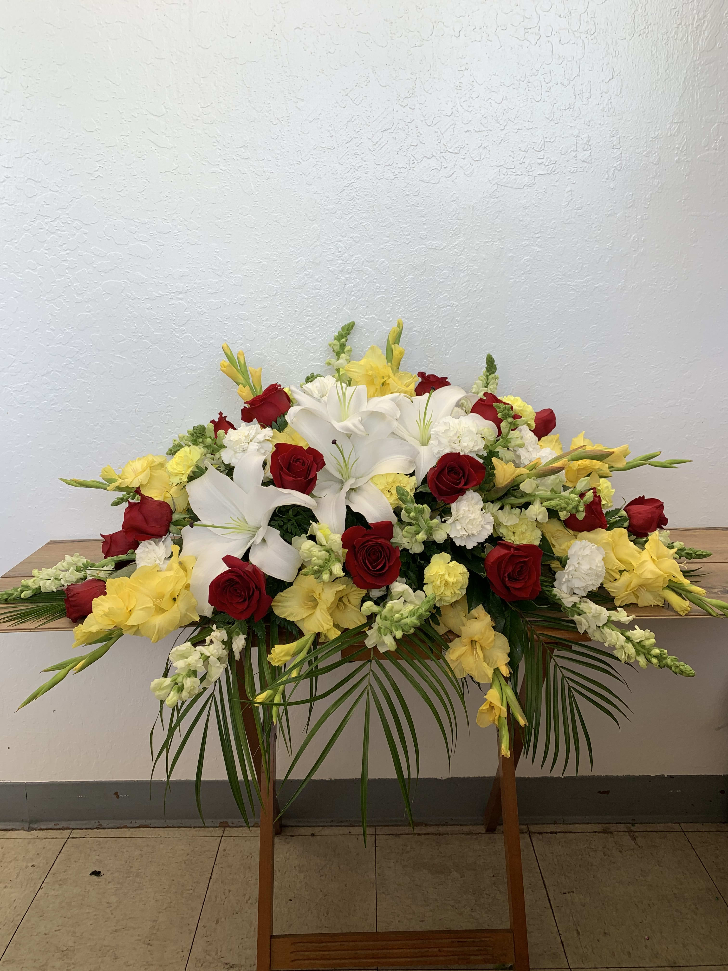 White and Yellow Casket Cover White and Yellow Casket Cover