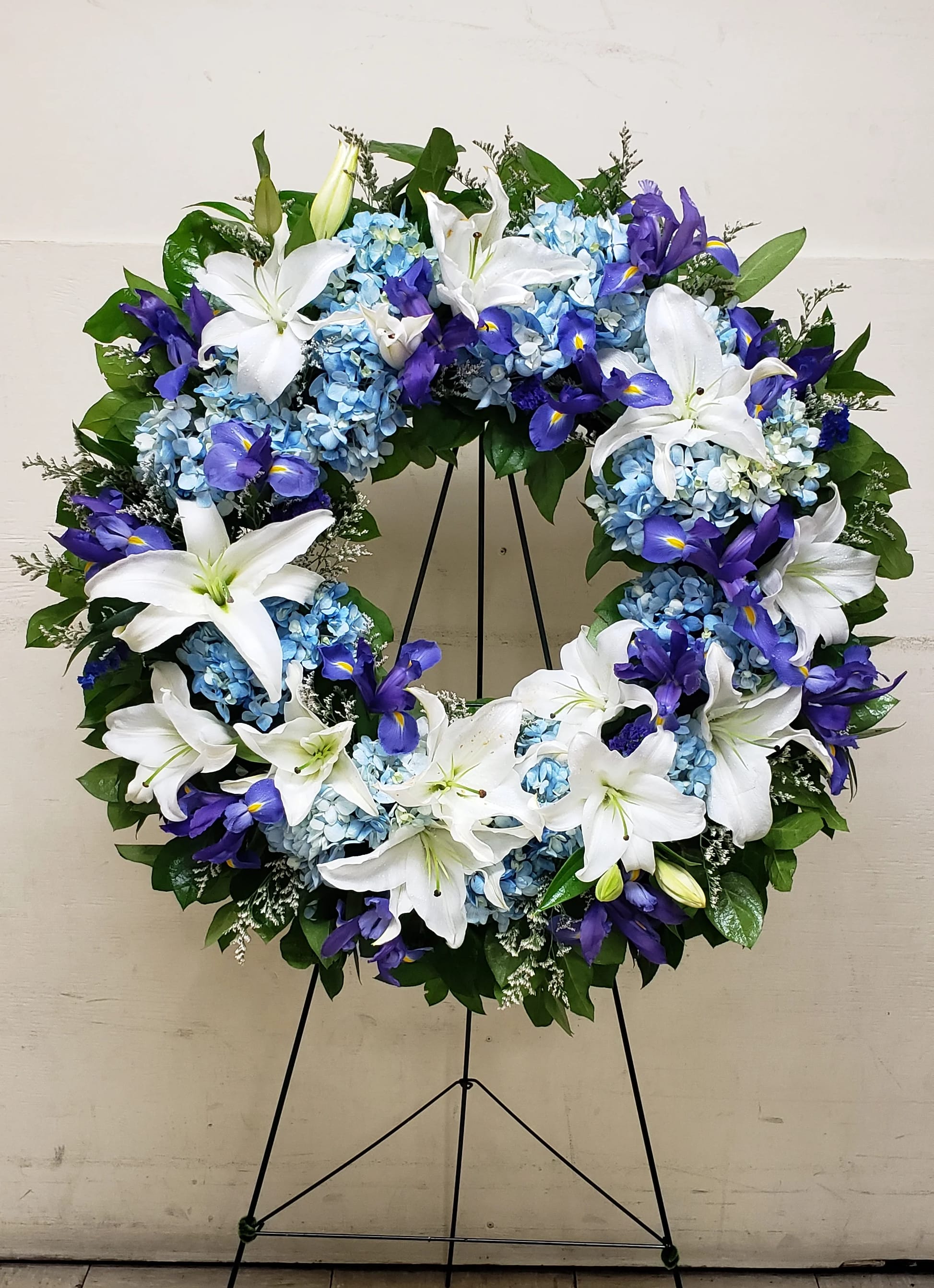 [TT-ANC144]:  FAIR WINDS WREATH - FAIR WINDS WREATH BY TWIN TOWERS FLORIST IN ARLINGTON VA