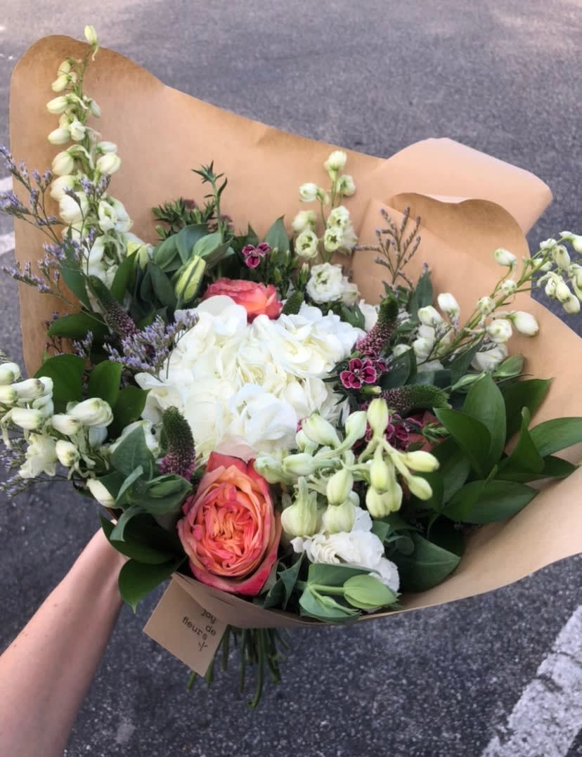 classic bouquet florist choice in Jupiter, FL Joy de Fleurs